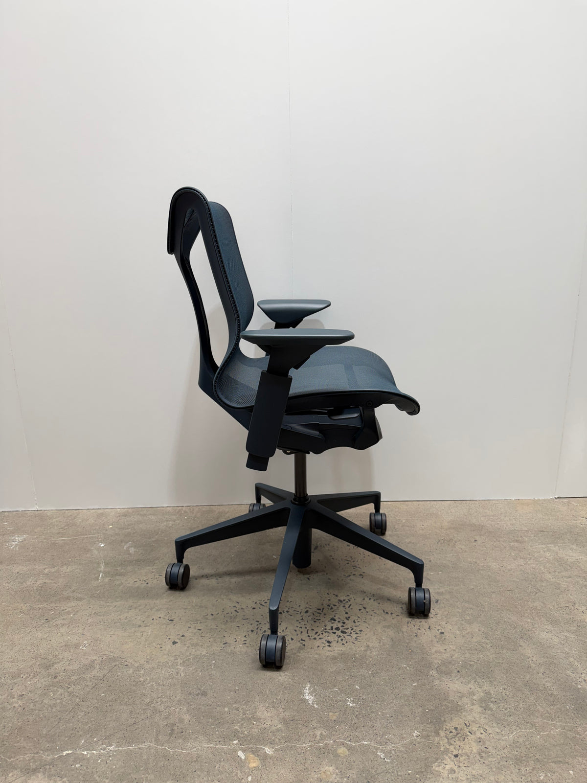 Herman Miller Cosm Chair – Low Back, Nightfall, Height-Adjustable Arms – view 6 – pre-owned