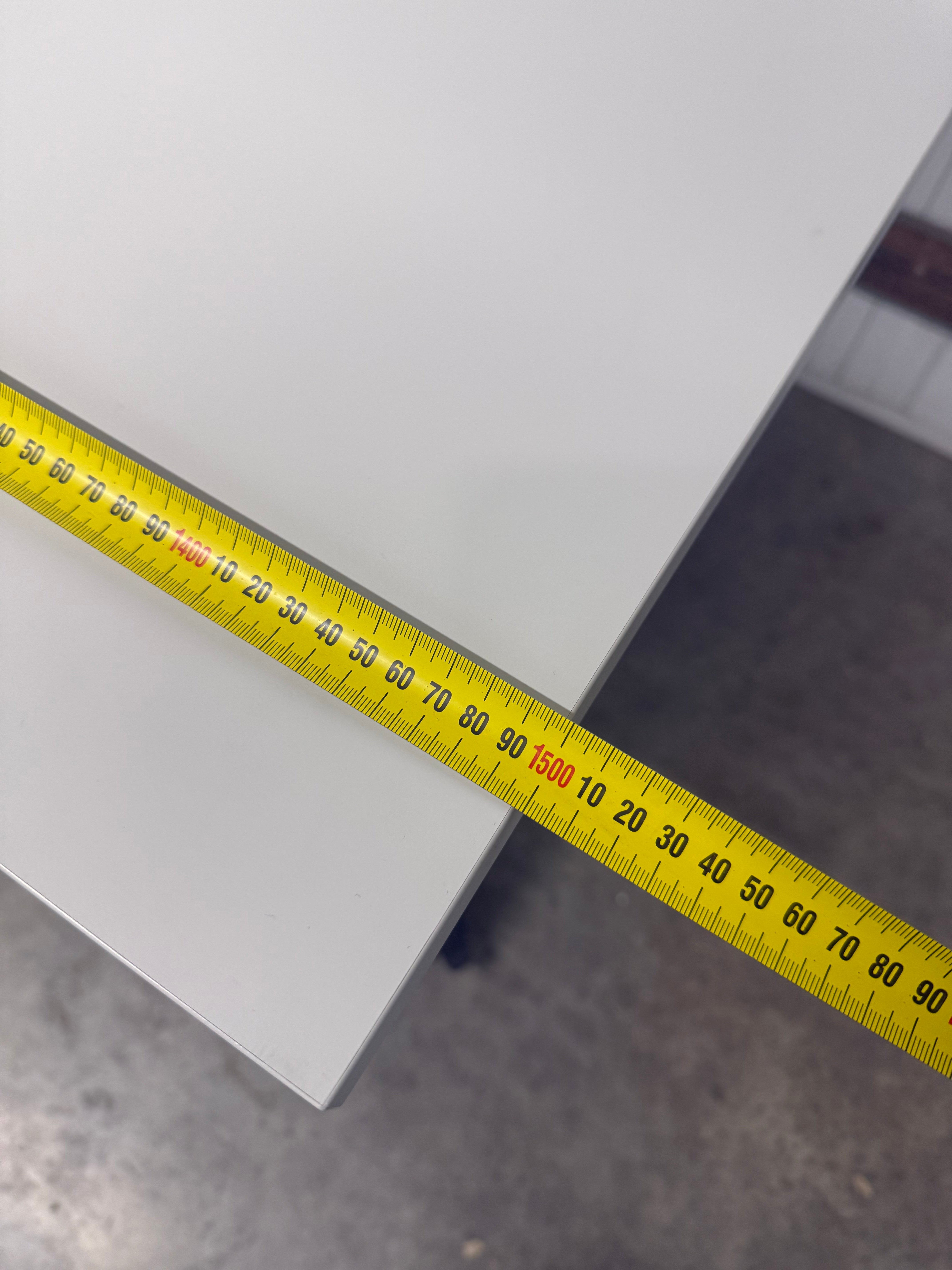 Thinking Works Blade Flip Folding Table - White Top with Black Frame