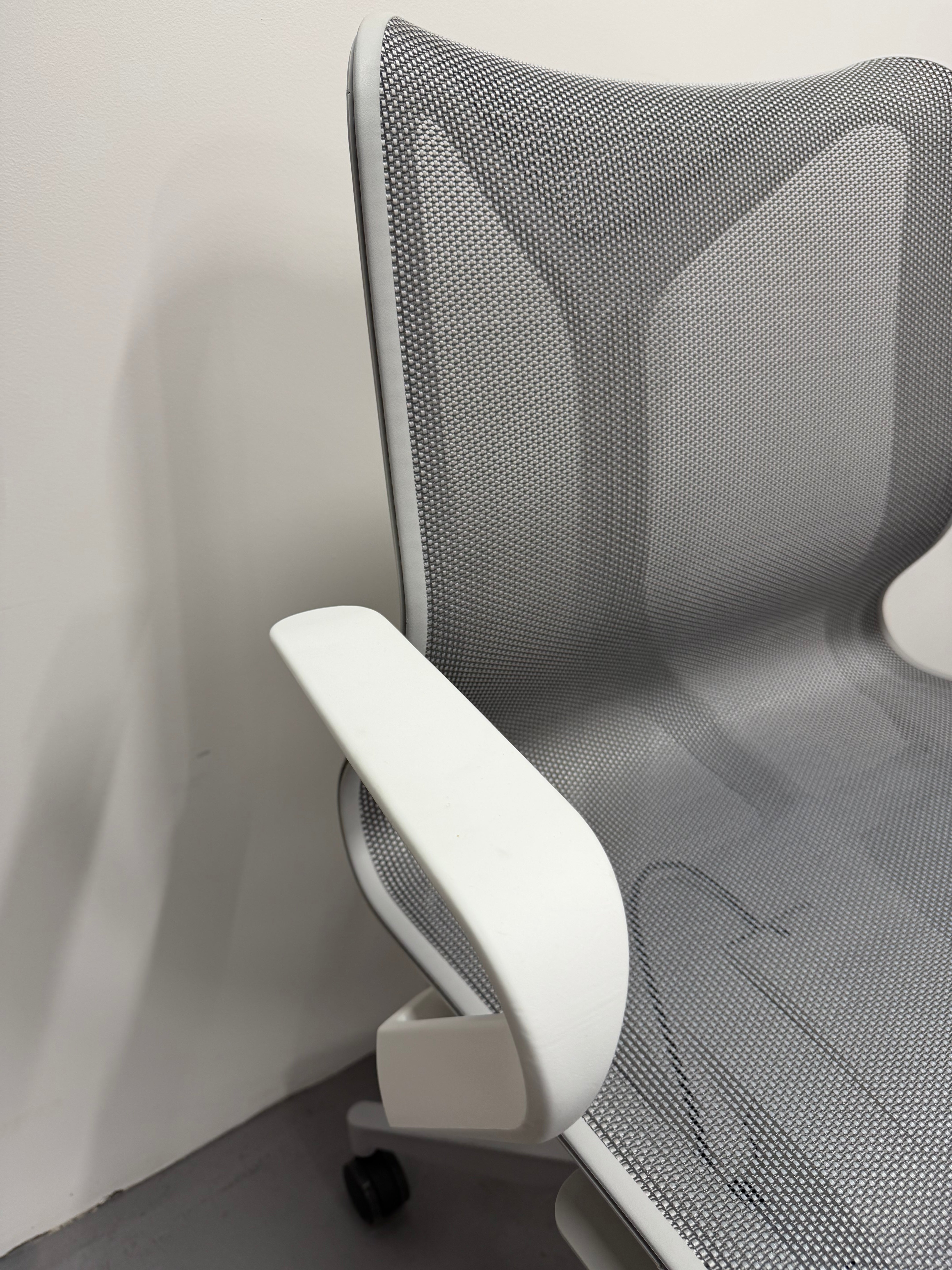 Herman Miller Cosm Task Chair – Low Back - Mineral | Grey