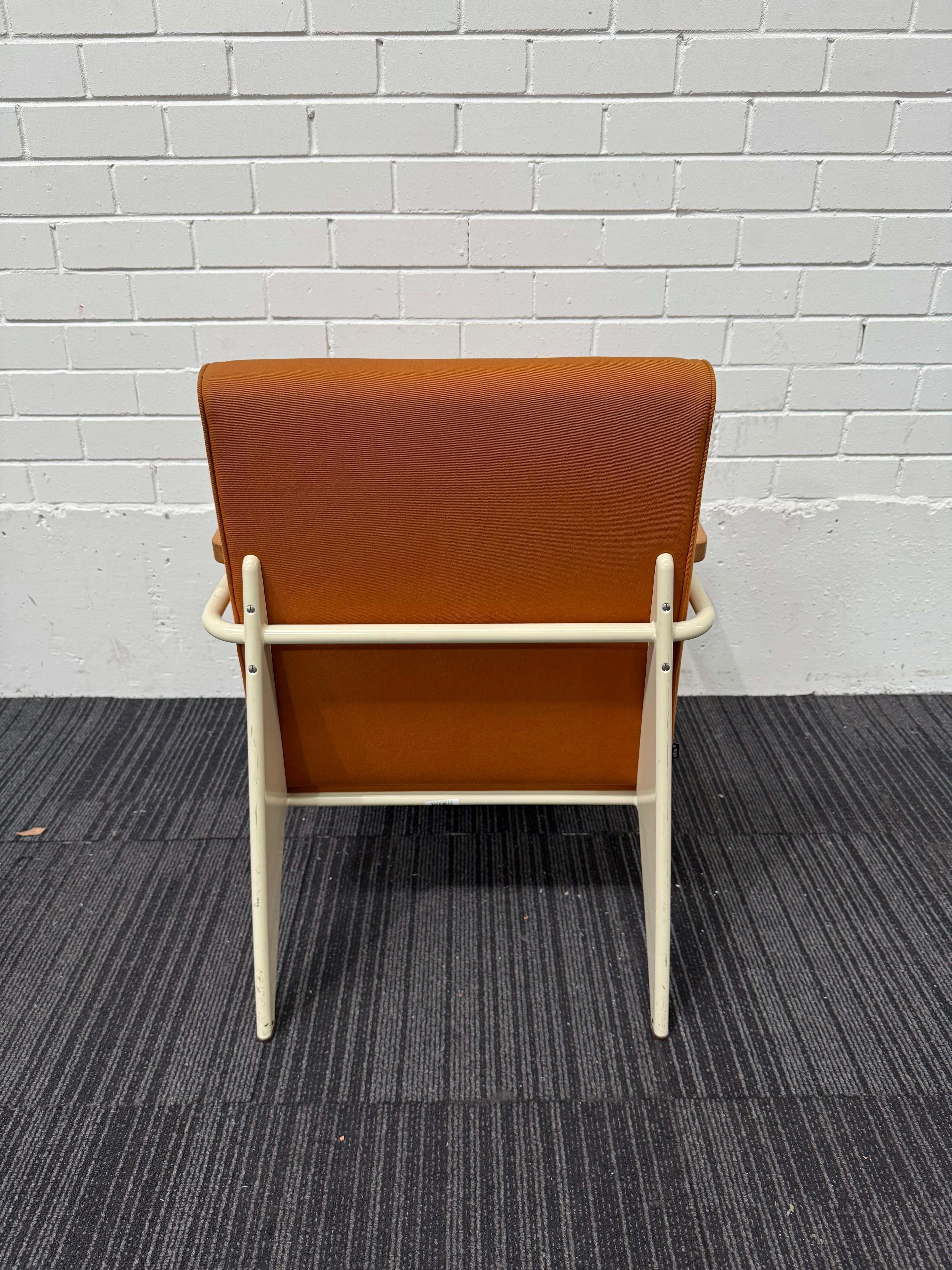 Vitra Fauteuil de Salon by Jean Prouvé Armchair – Ecru Frame, Twill Cognac Upholstery, Natural Oak Armrests