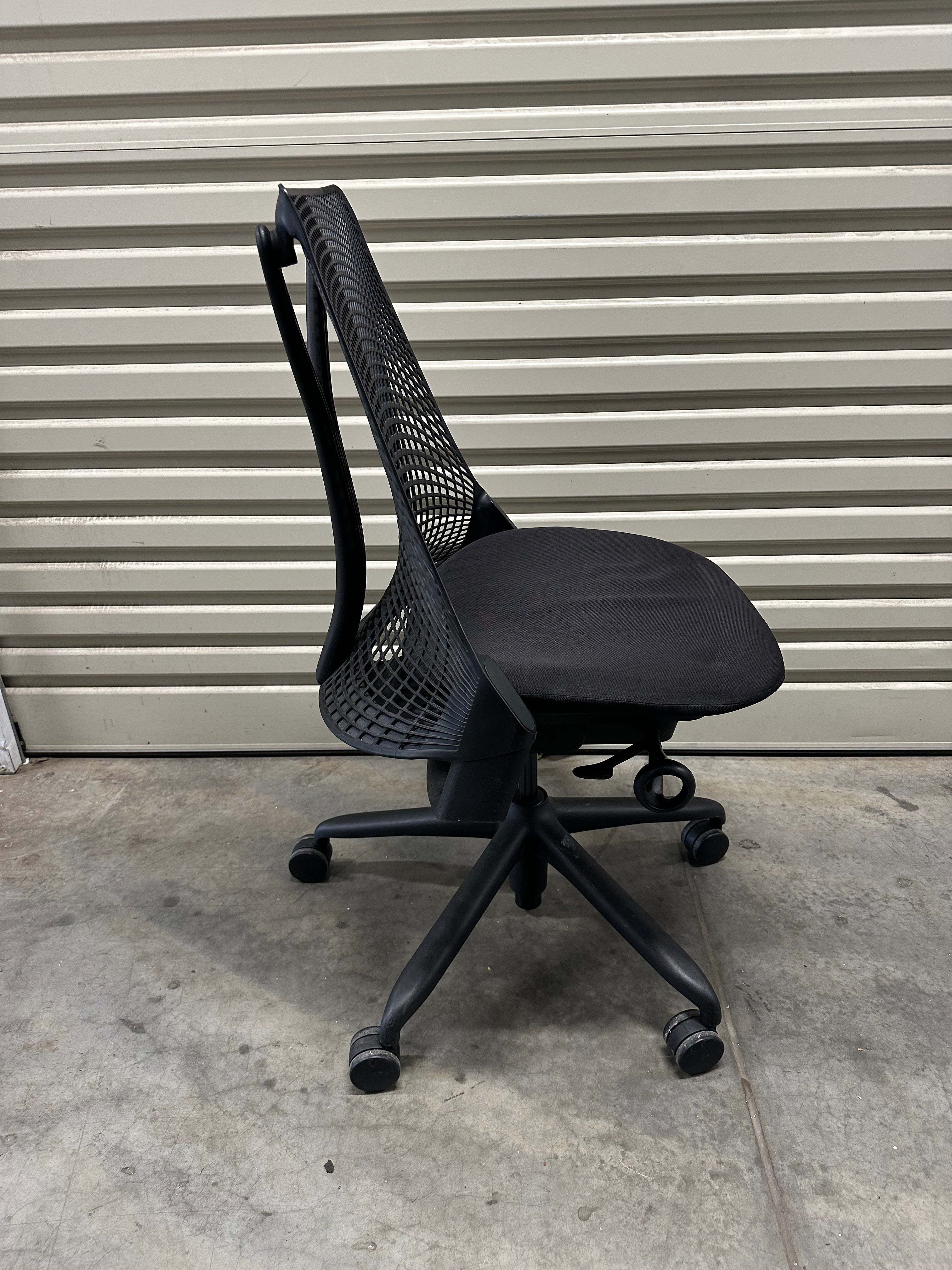 Herman Miller Sayl Chair – No Armrest - Black