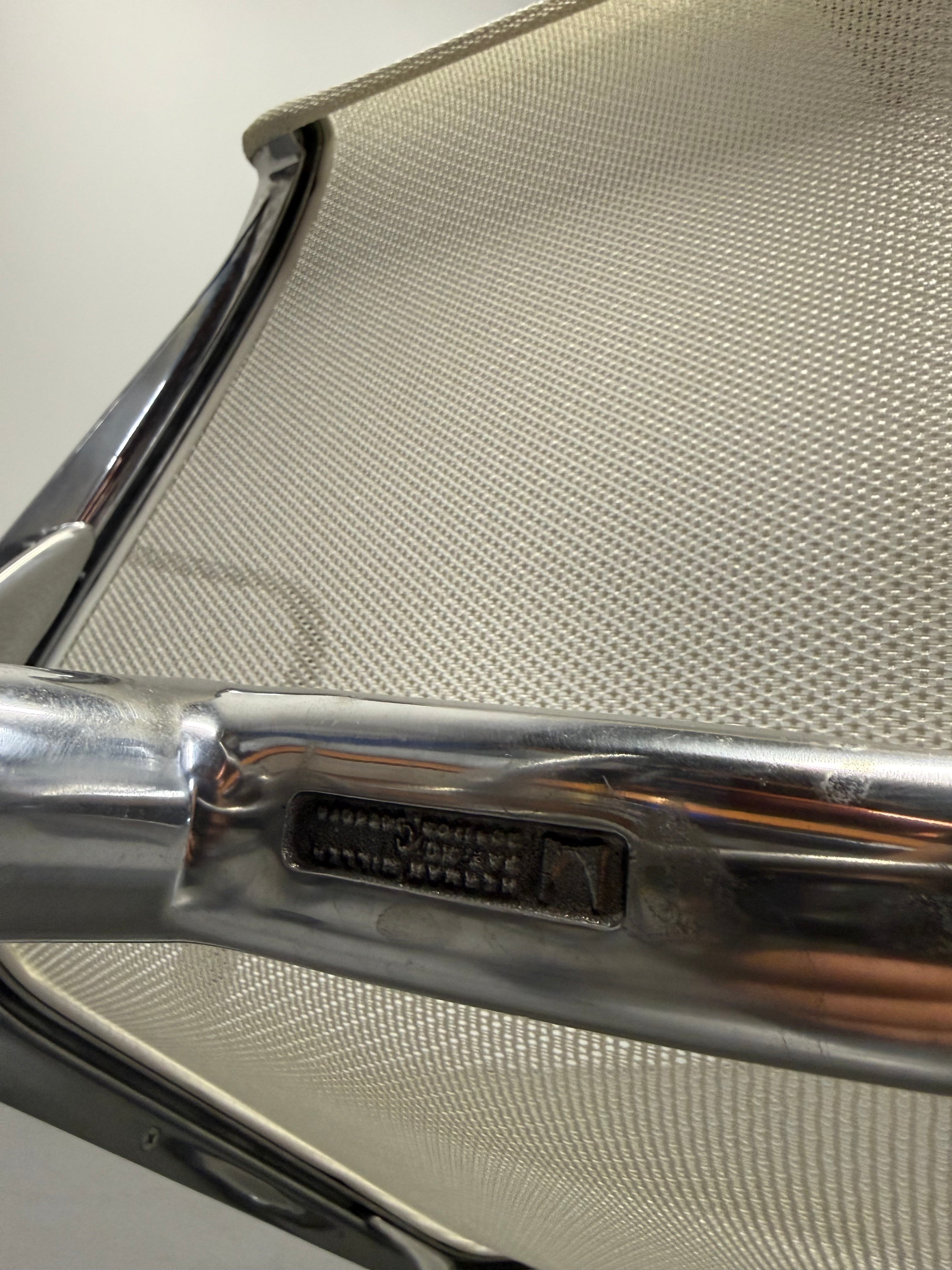 Herman Miller EA 116 Eames Aluminum Group Lounge Chair - White Mesh