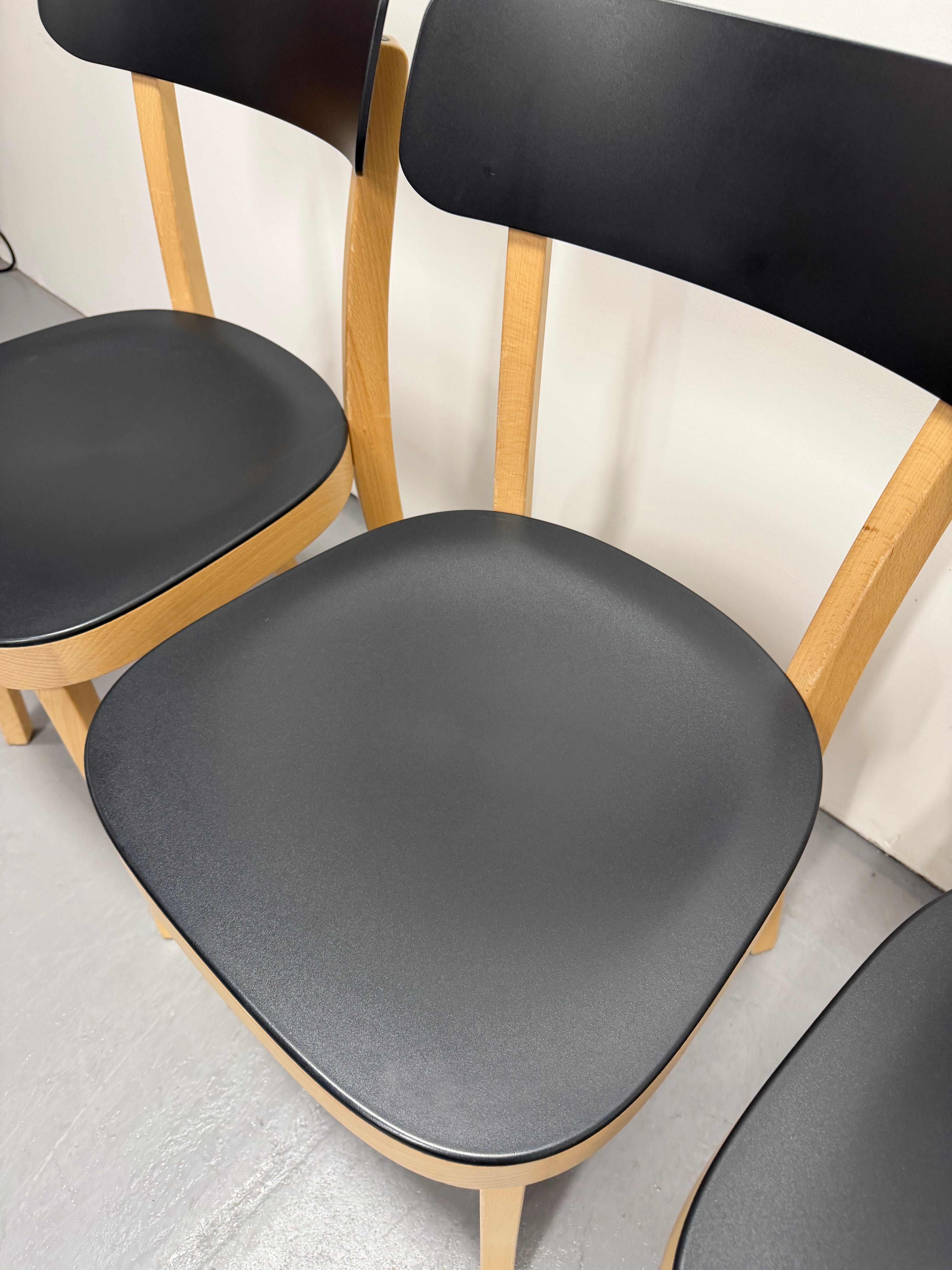 Vitra Basel Chair by Jasper Morrison – Black & Natural Wood