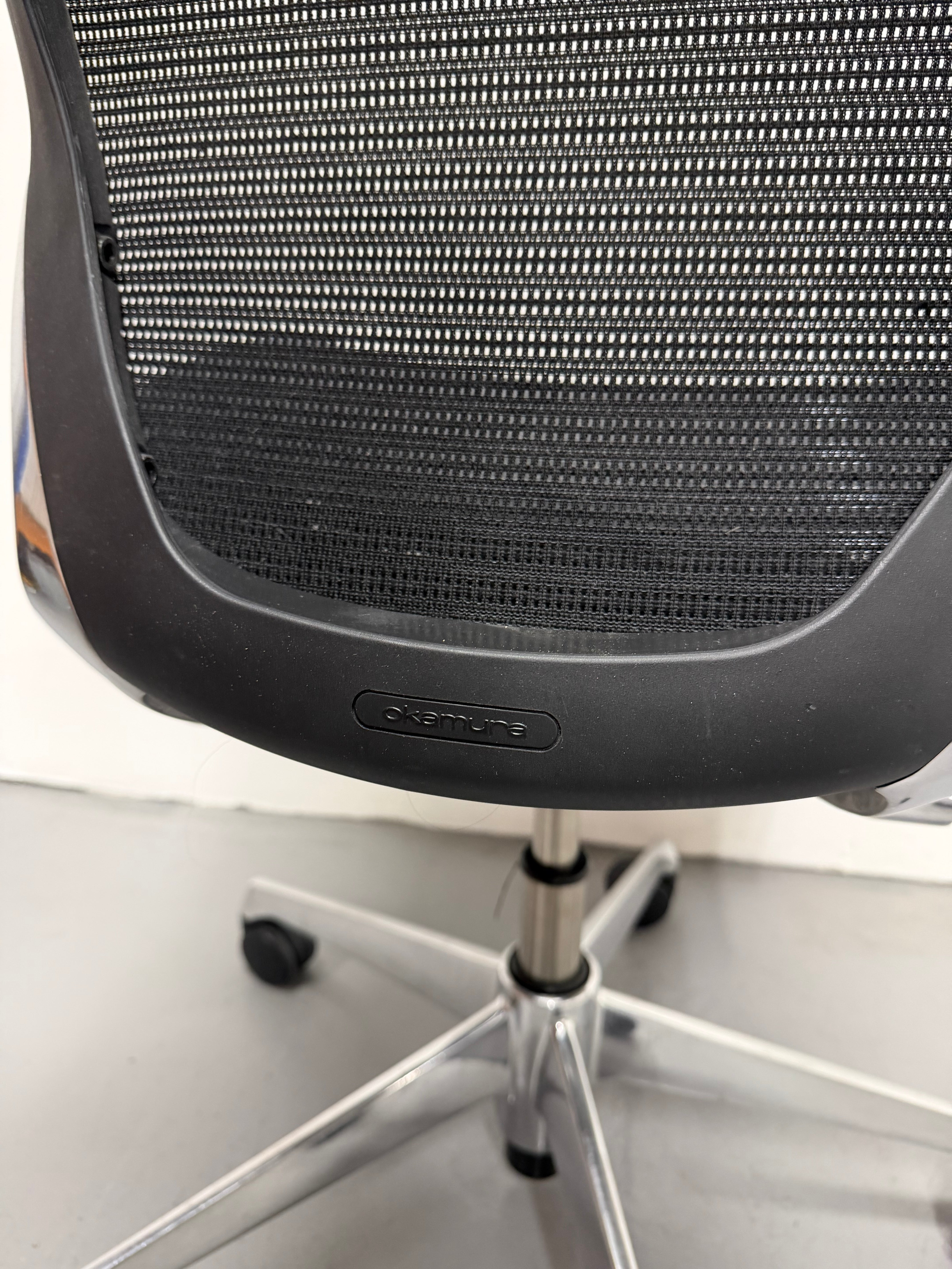 Okamura Baron Mesh Office Chair - Mesh Back & Seat - No arms