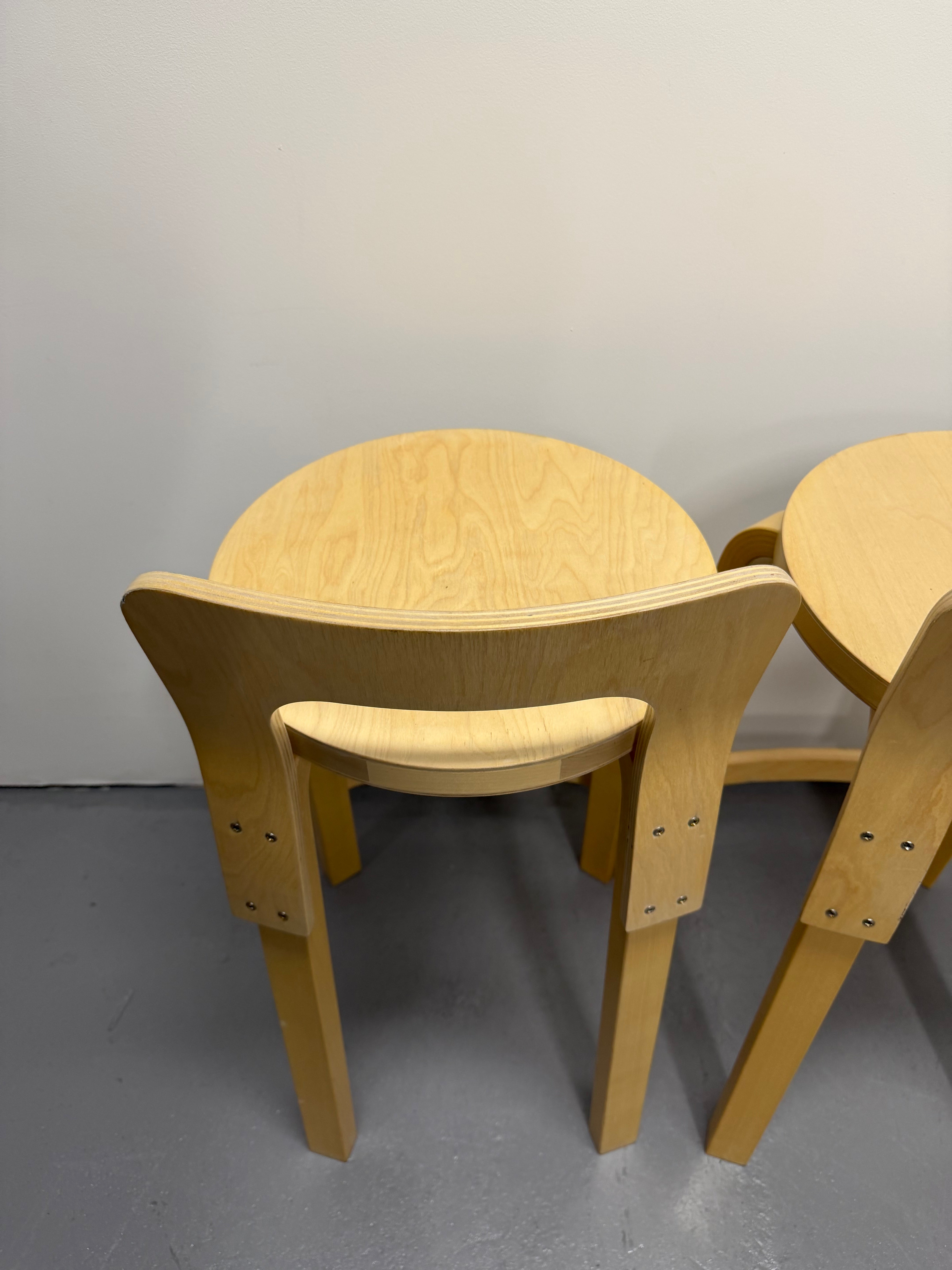 Artek Low Bar Stool K65 by Alvar Aalto – Natural Birch