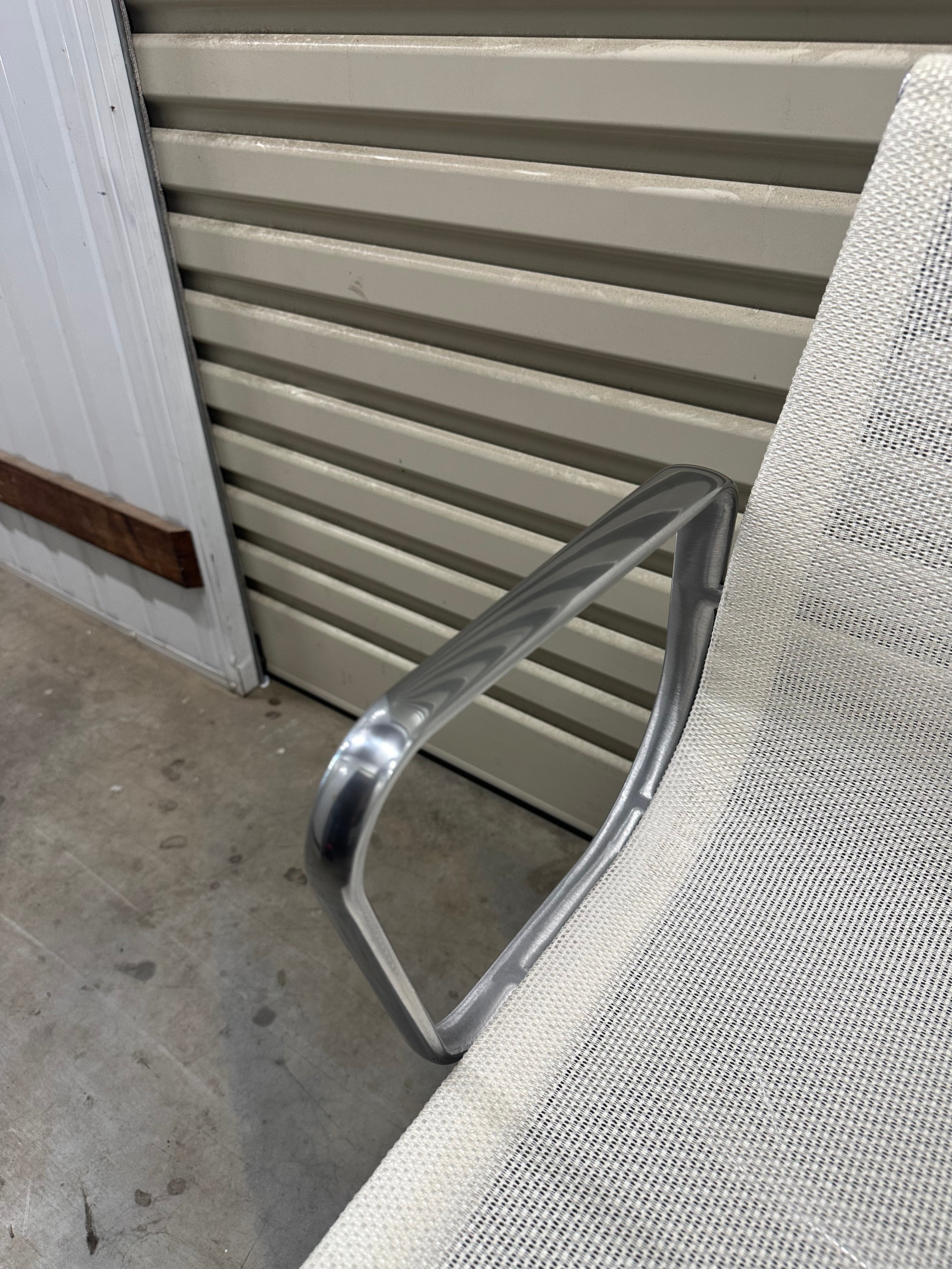 Eames Aluminum Group Executive Management Chair - White Mesh