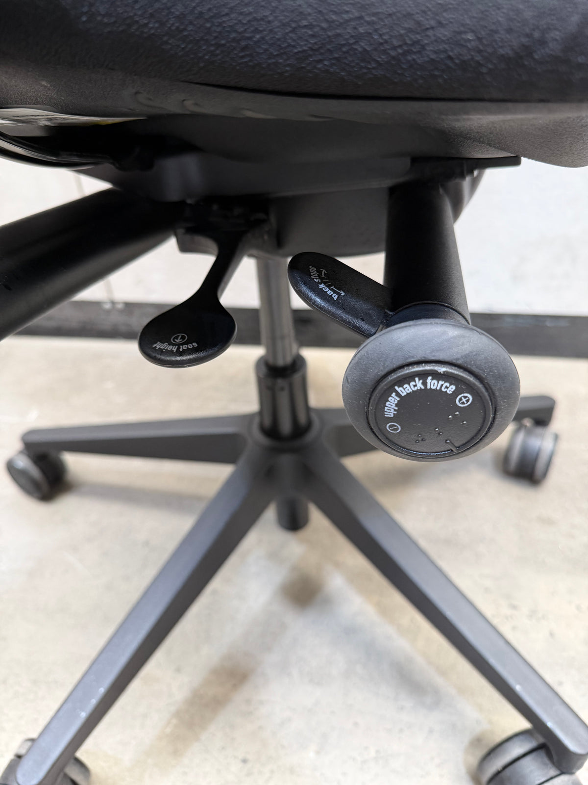 Steelcase Leap V2 Ergonomic Office Chair – Black | Armless