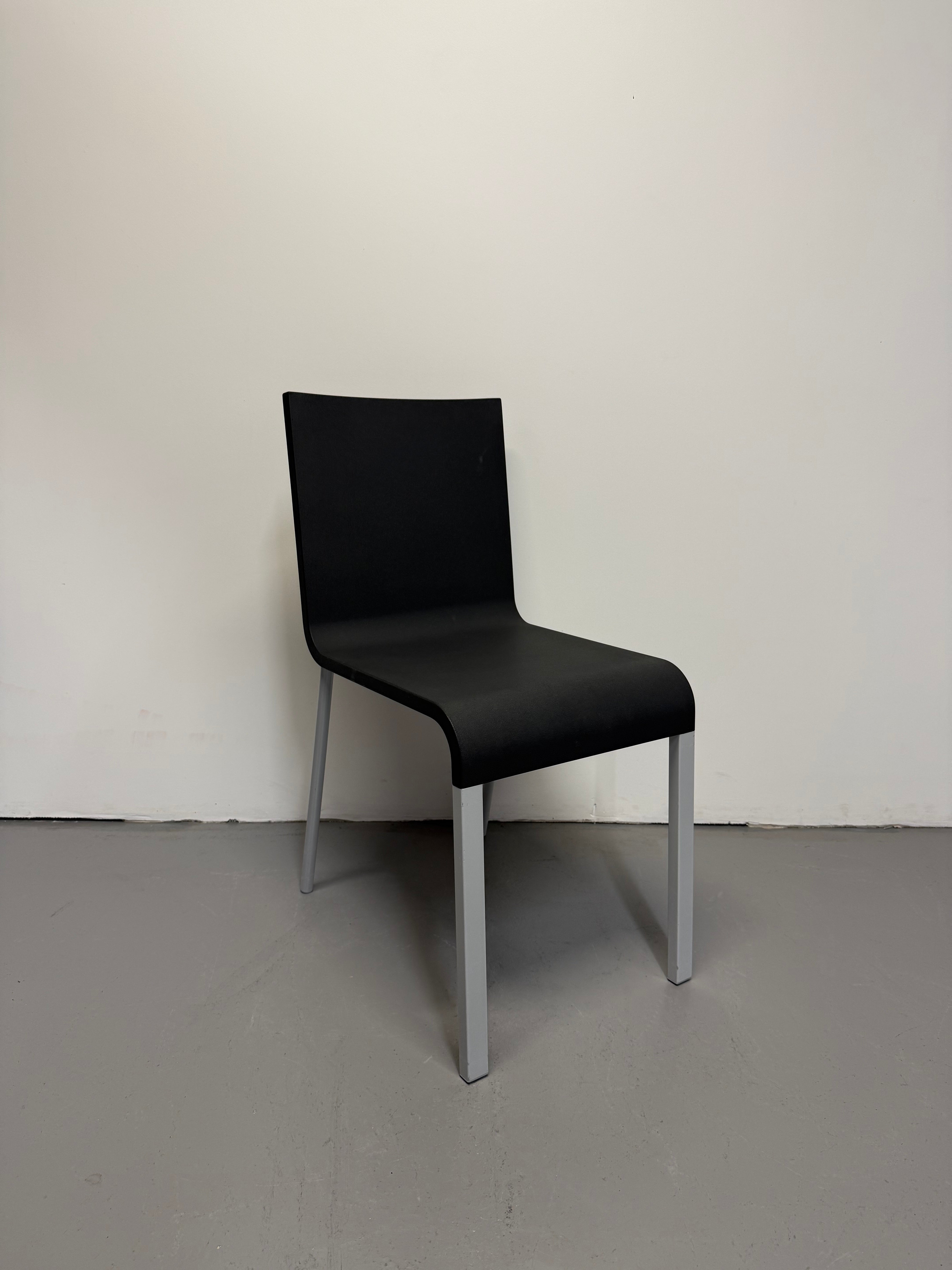 Vitra .03 Chair -Grey