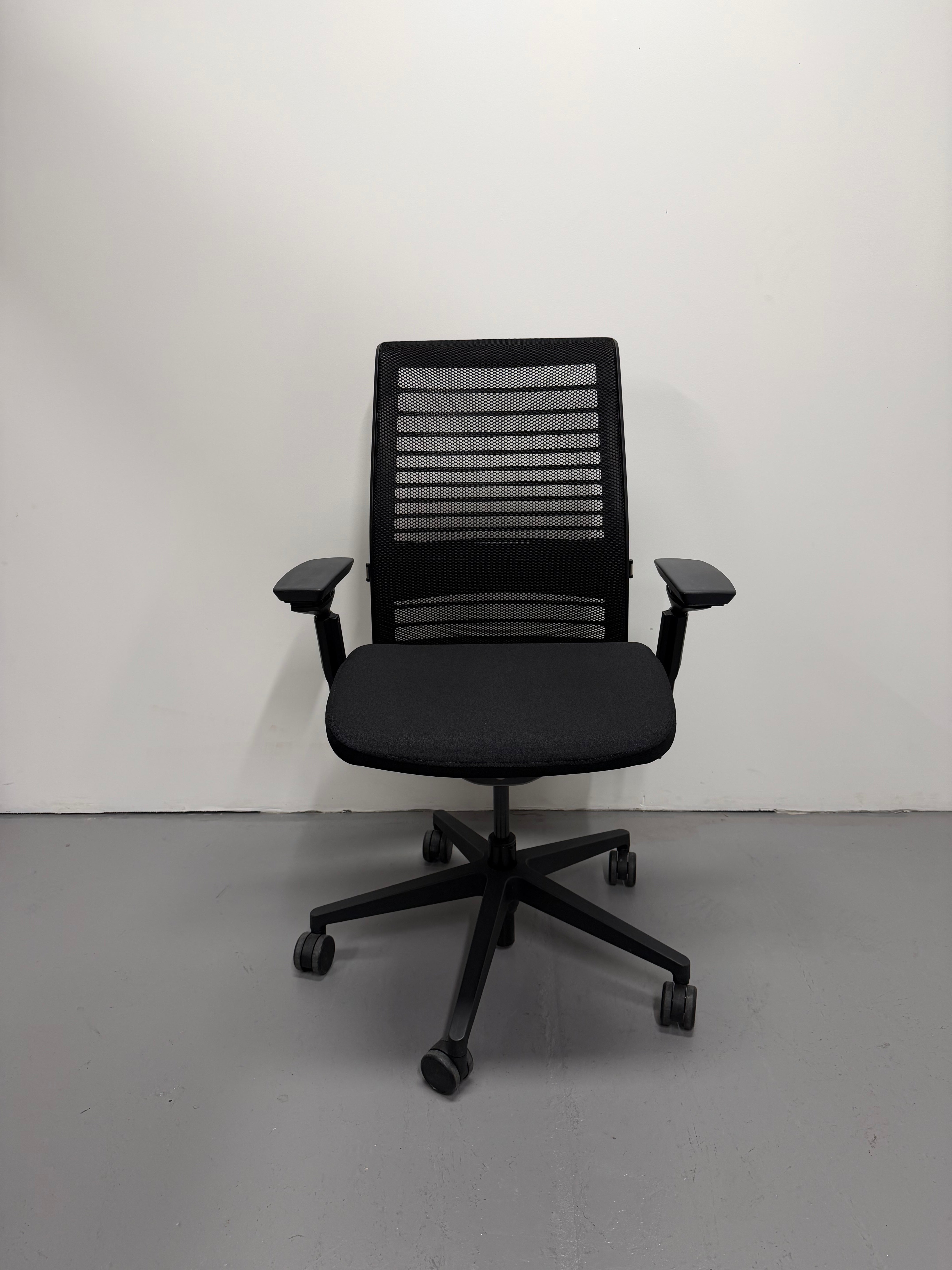 Steelcase Think v1 - Ergonomic Office Chair