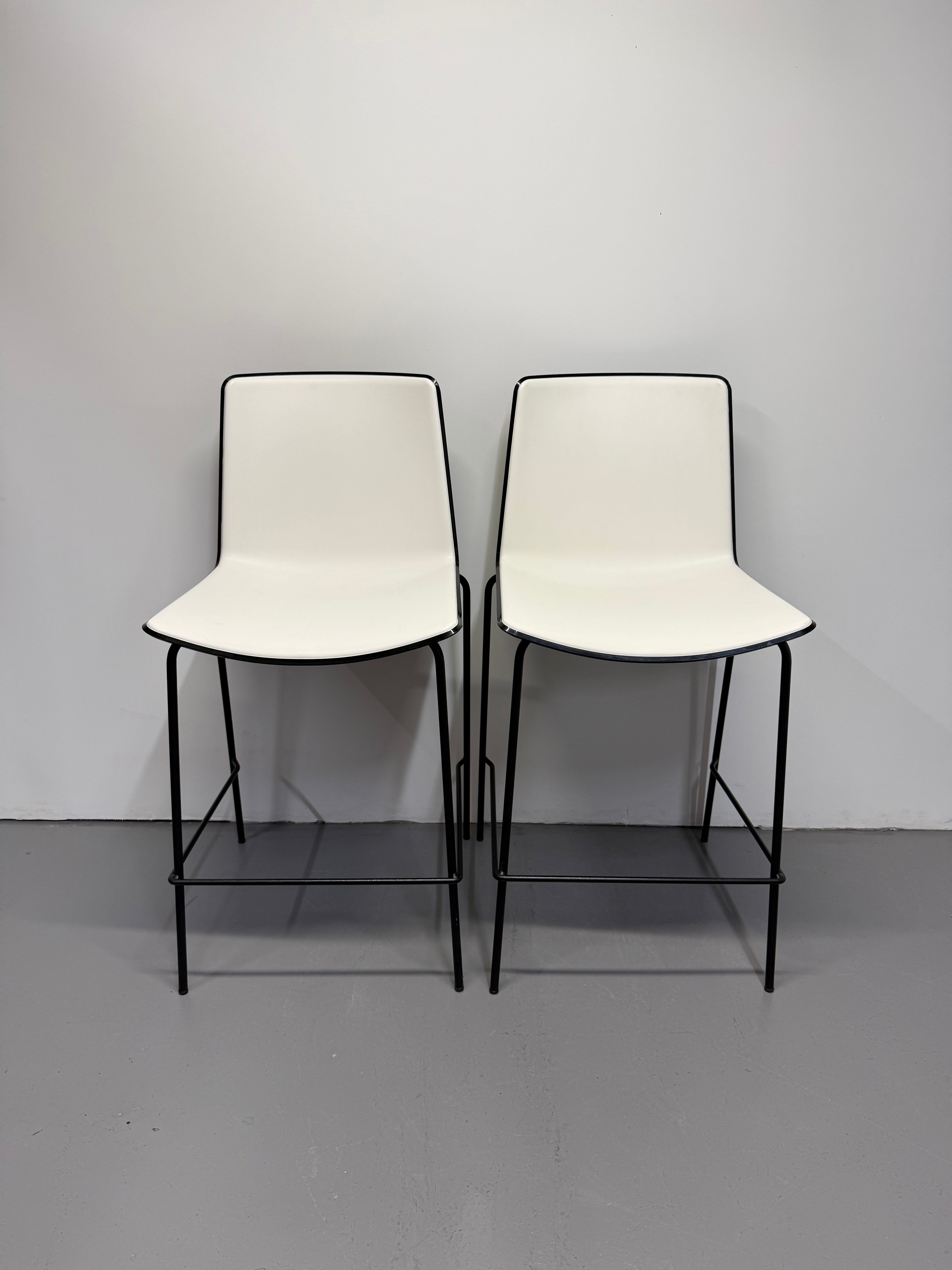 Pedrali Tweet Barstool - White Seat with Black Frame