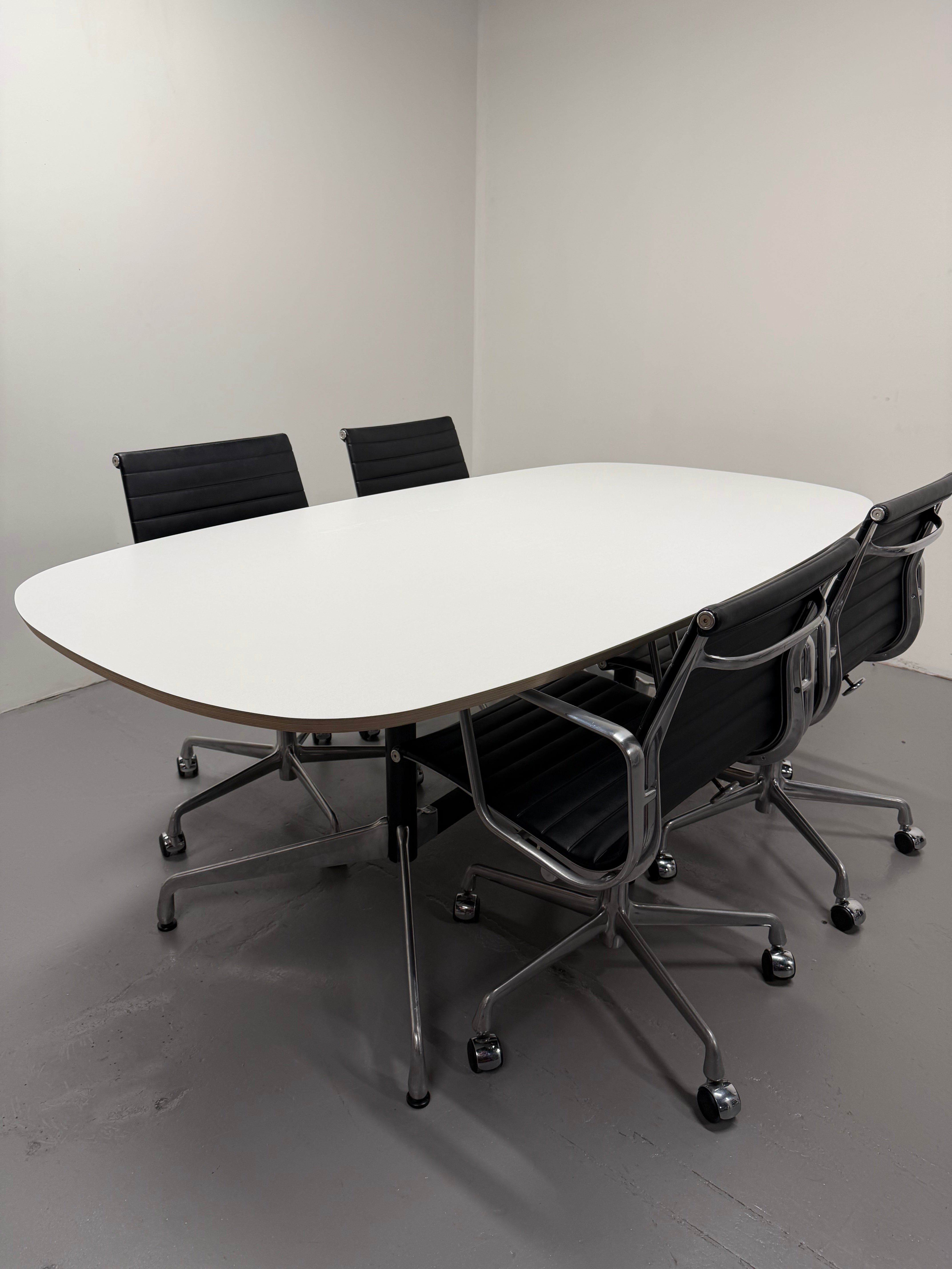 Eames Dining Table – Custom Build (Herman Miller Base + Custom Top)