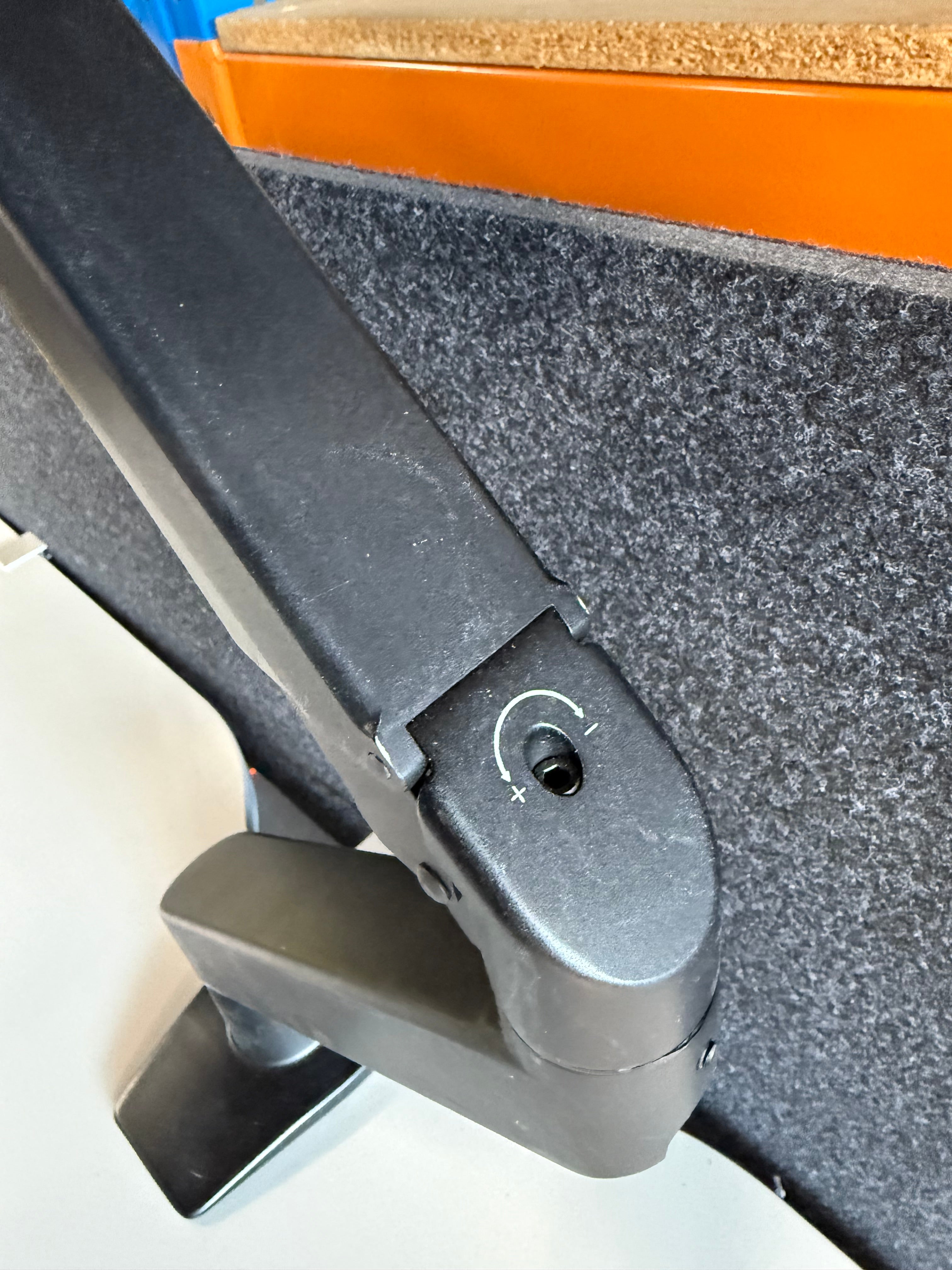Zenith heavy duty Dual Monitor Arm