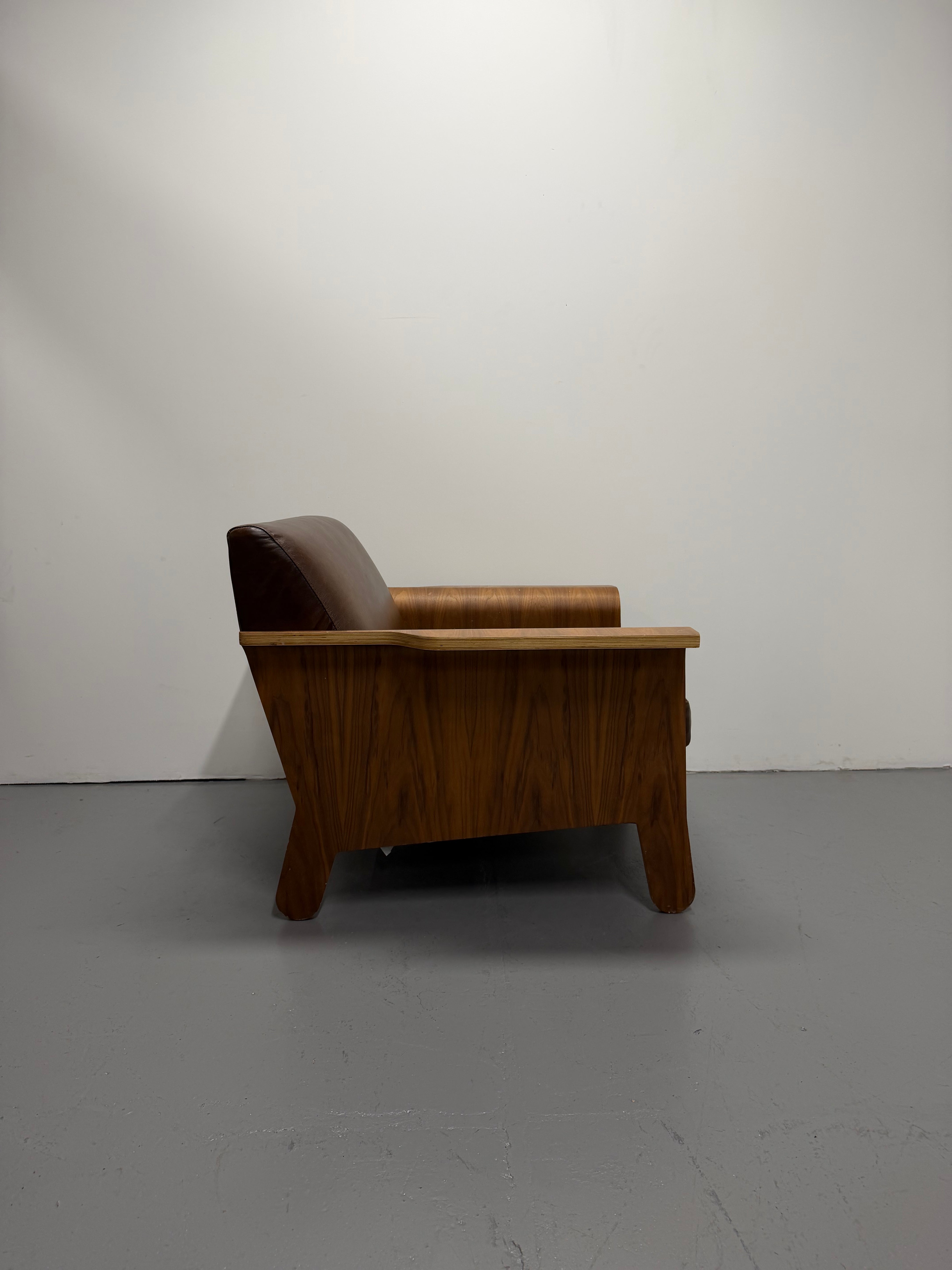 Gus Lodge Chair – Brown Leather & Walnut