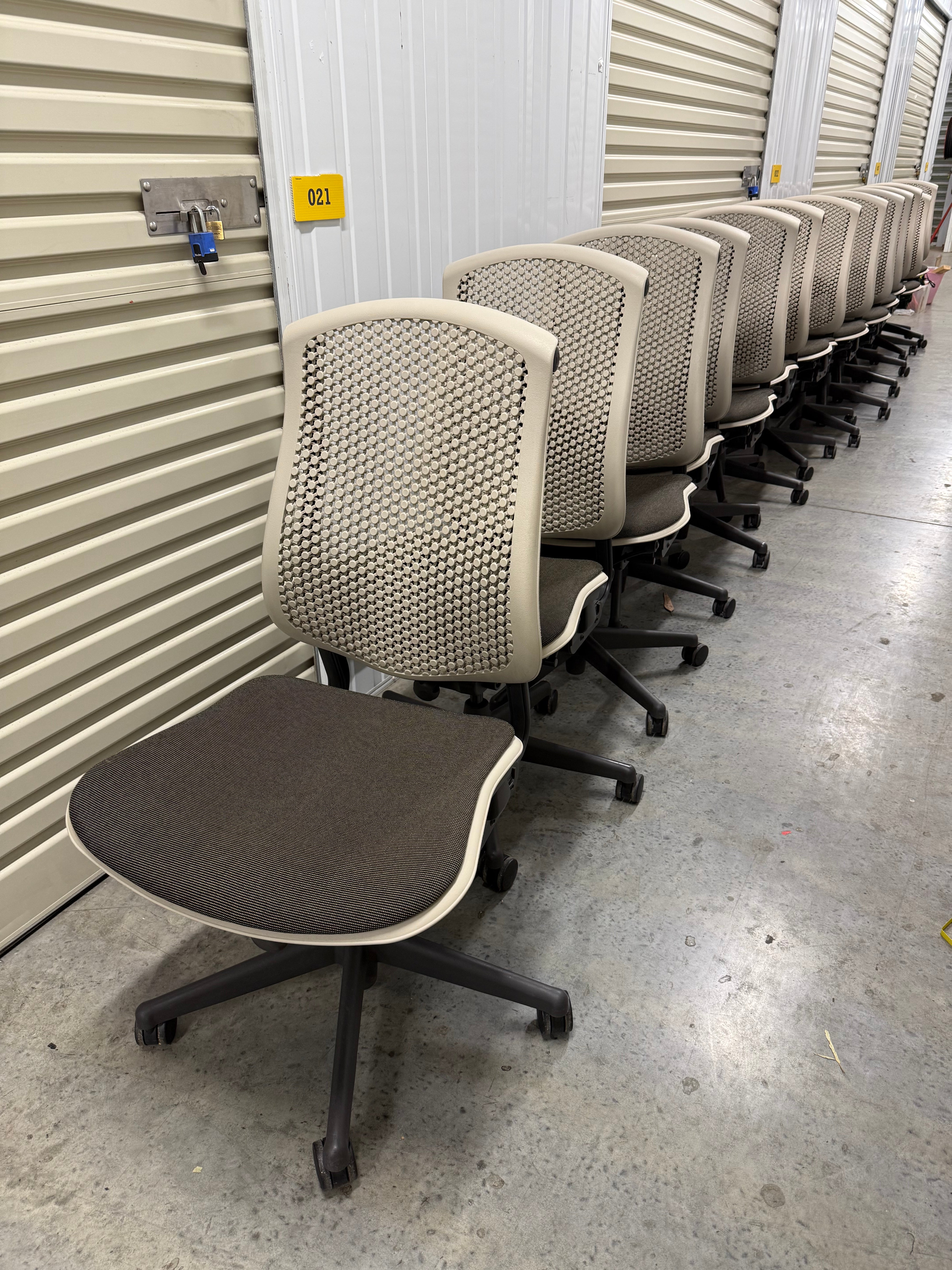 Herman miller Celle Chair – Iconic Ergonomic Design