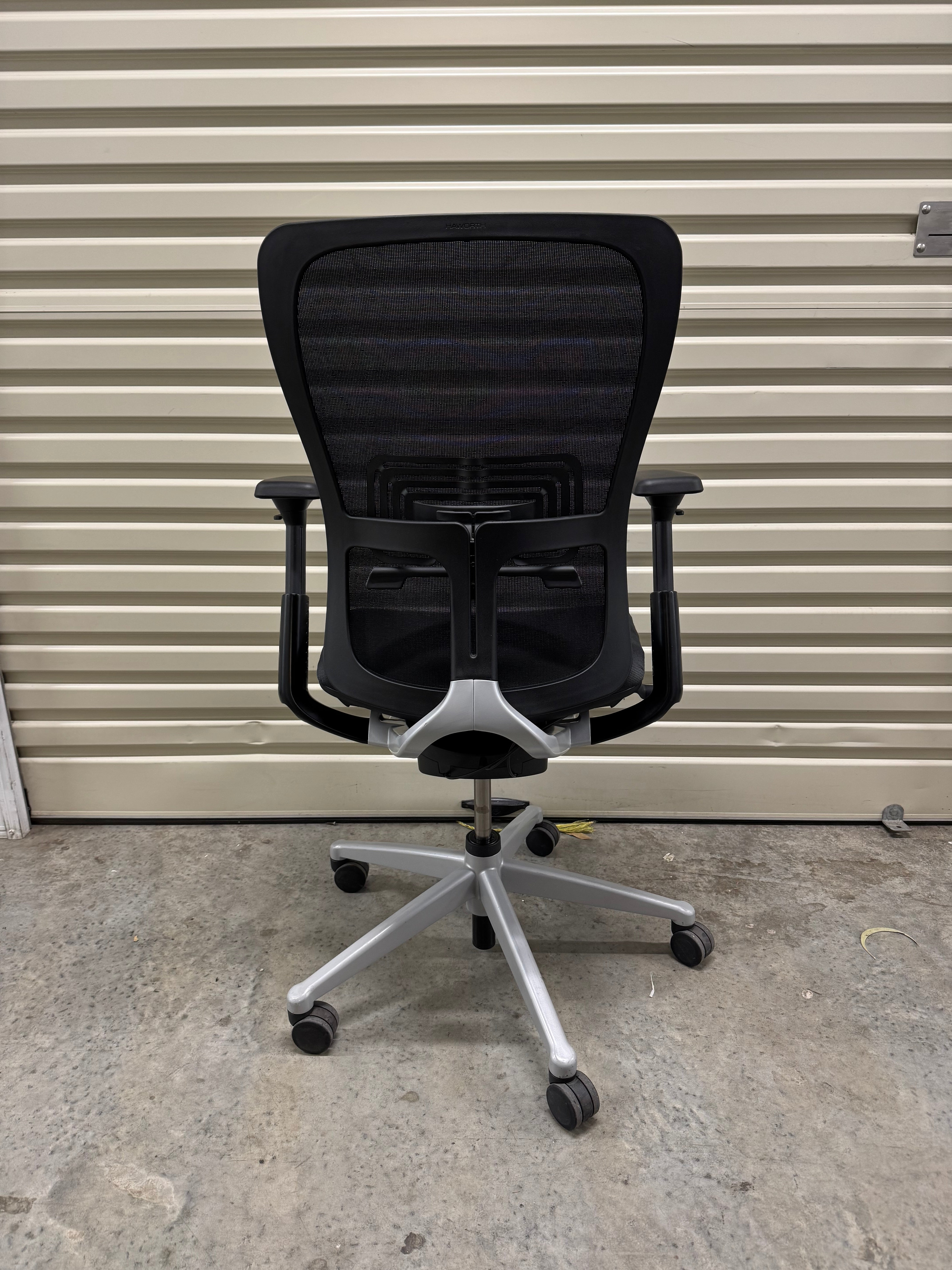 Haworth Zody Ergonomic Office Task chair with armrest
