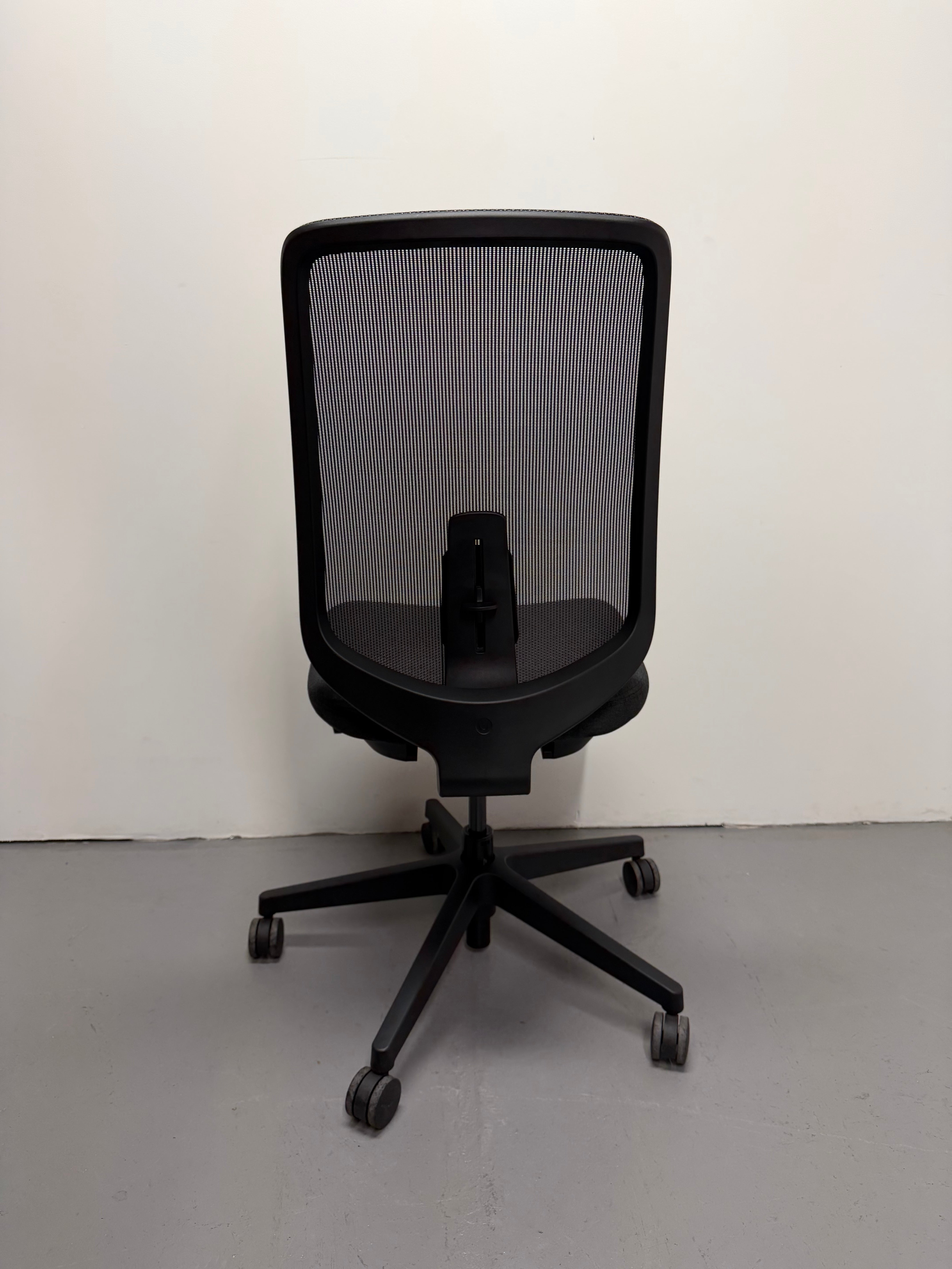 Herman Miller Verus Suspension Back Task Chair - No Arms