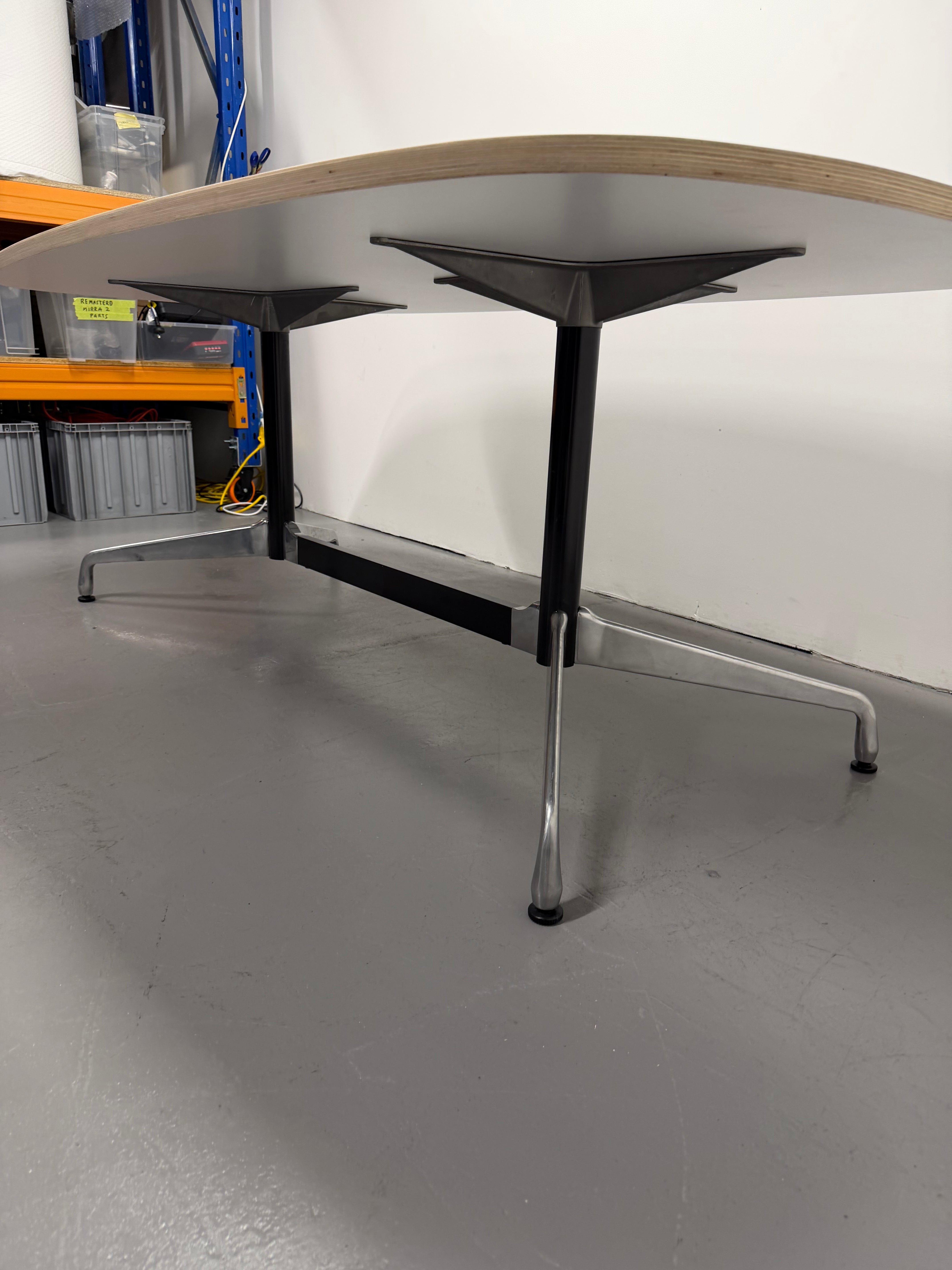 Eames Dining Table – Custom Build (Herman Miller Base + Custom Top)