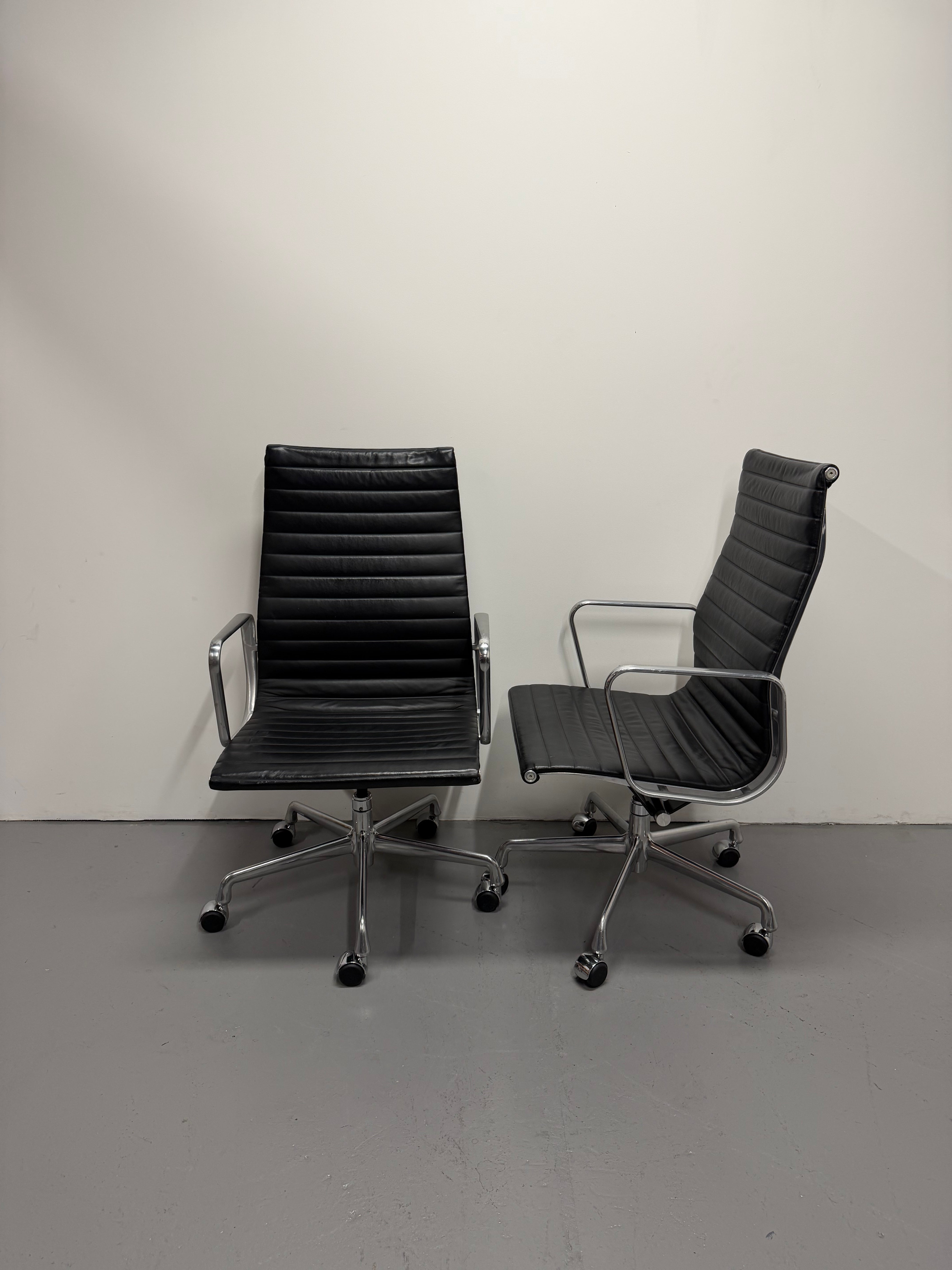 Eames Aluminum Group Executive Chair – High Back | Black Leather