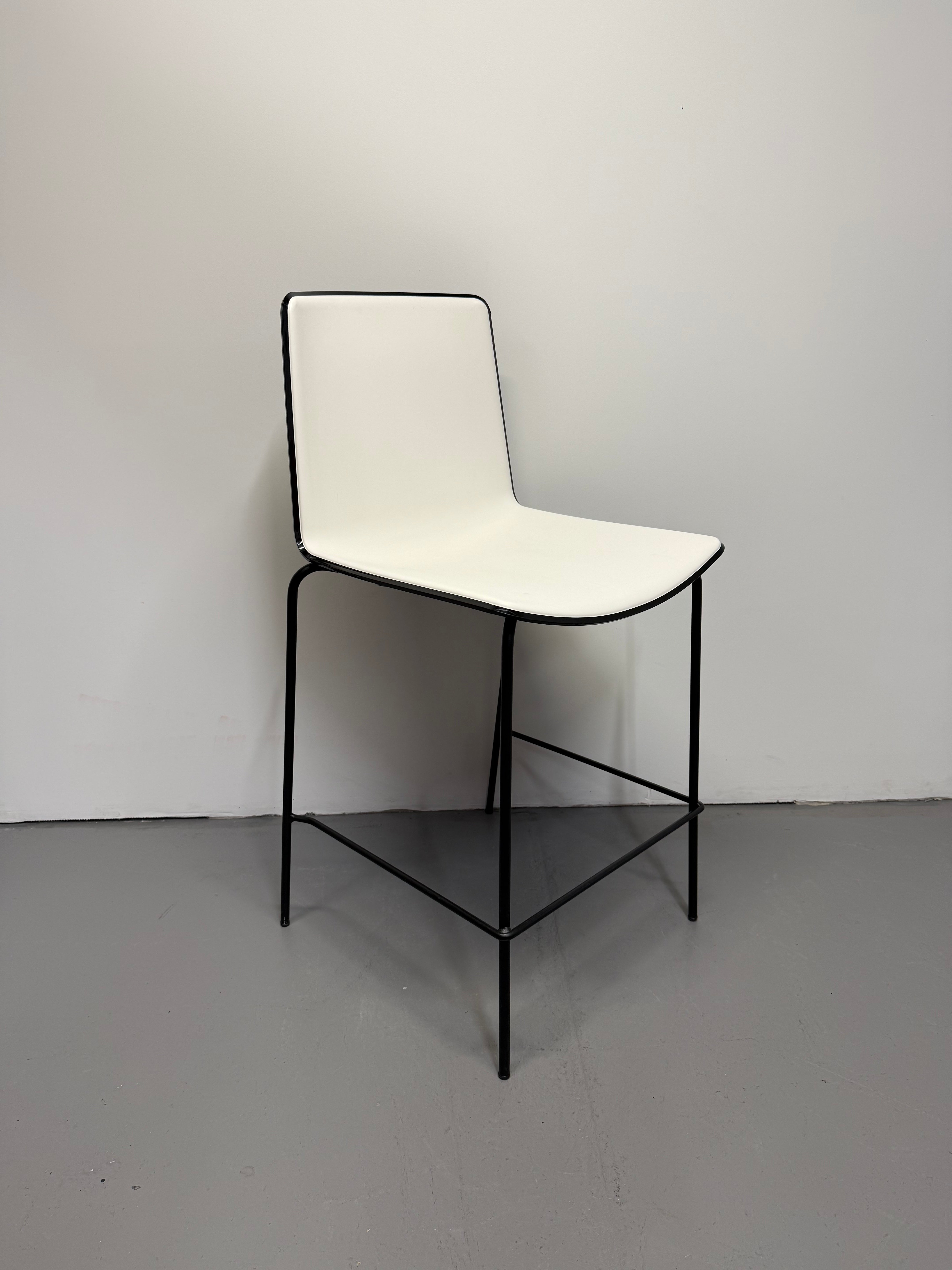 Pedrali Tweet Barstool - White Seat with Black Frame