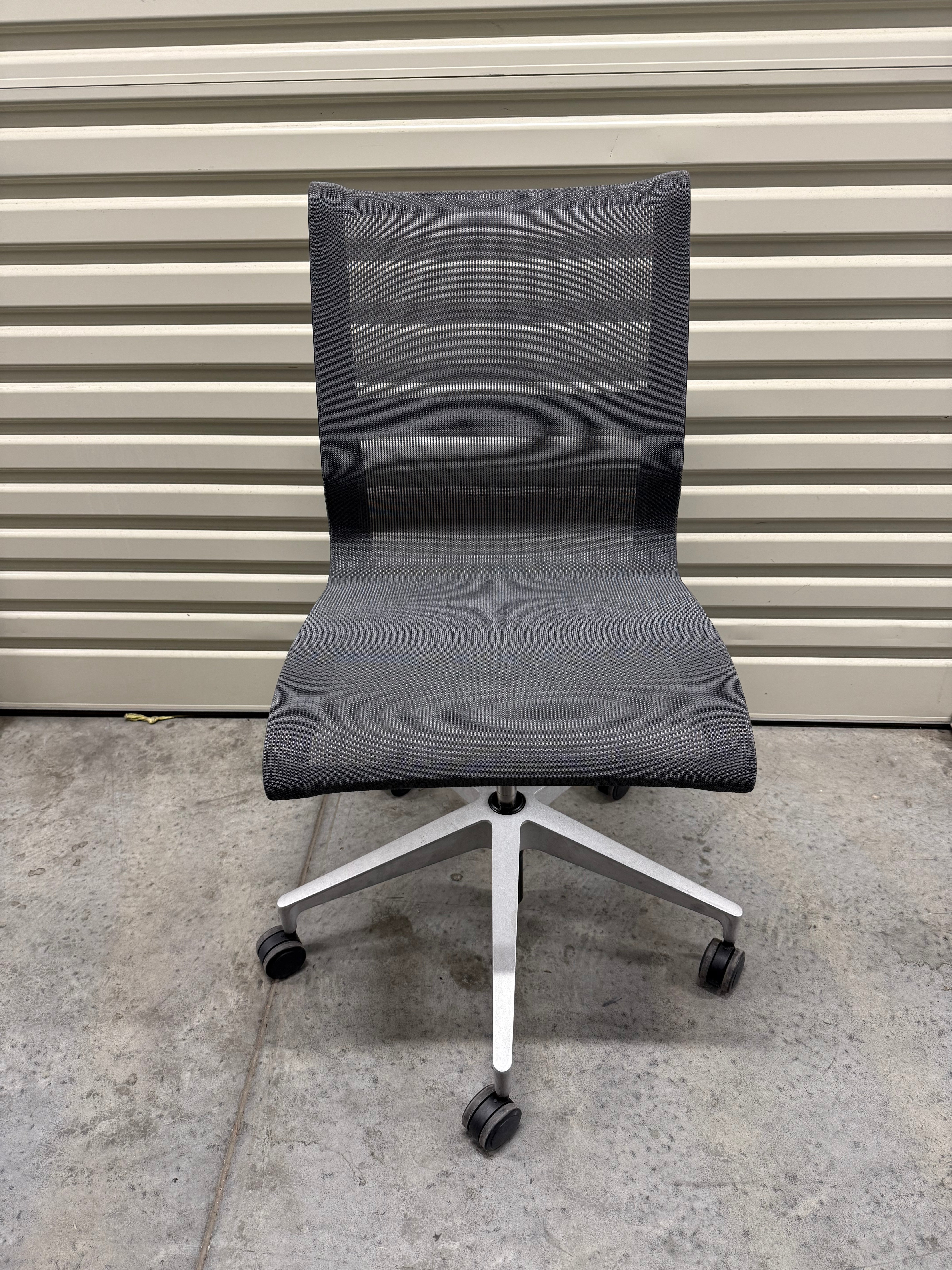 Herman Miller Setu Chair – Armless / Graphite Grey