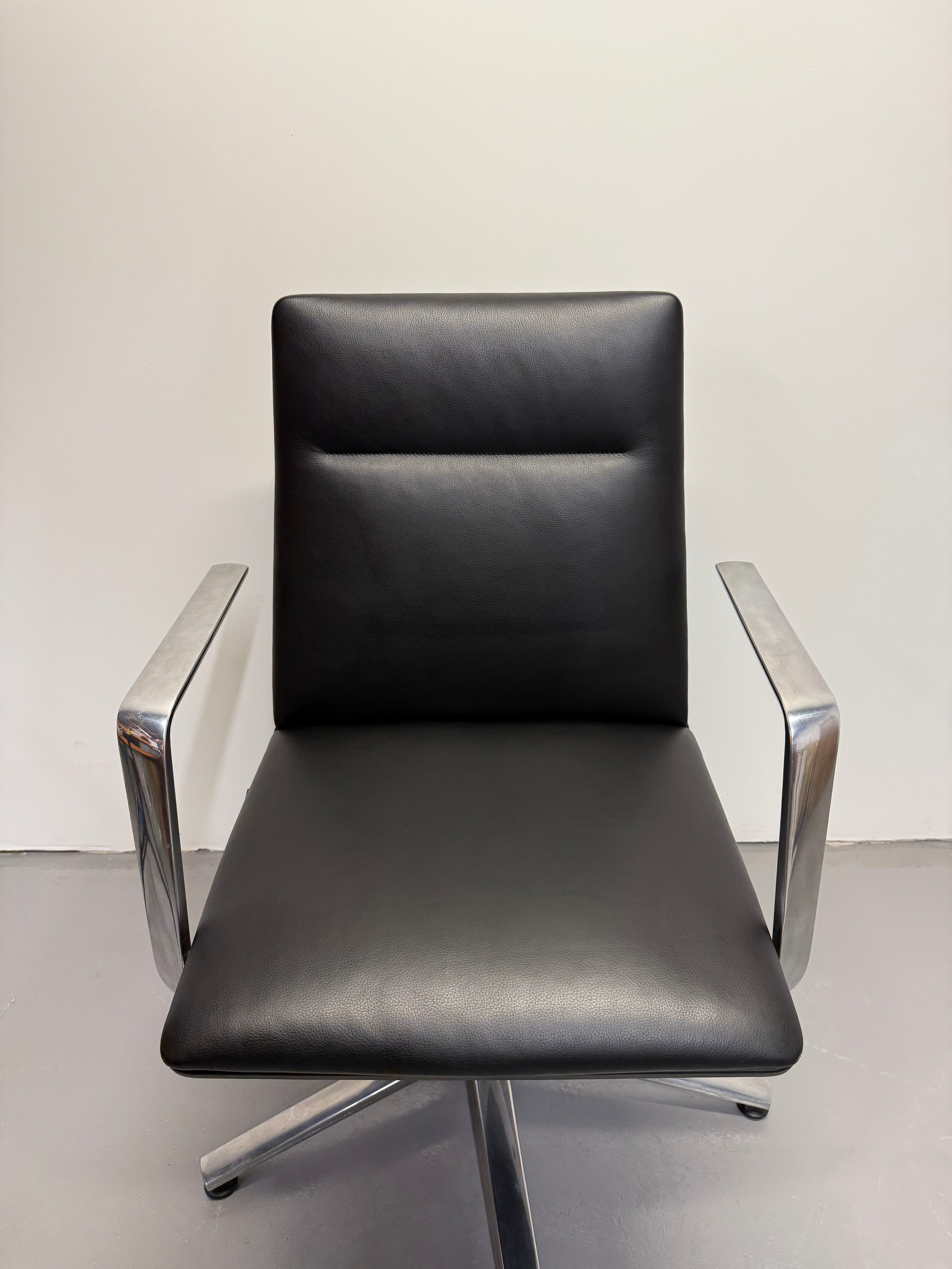 Wilkhahn Sola Conference Chair – Black Leather