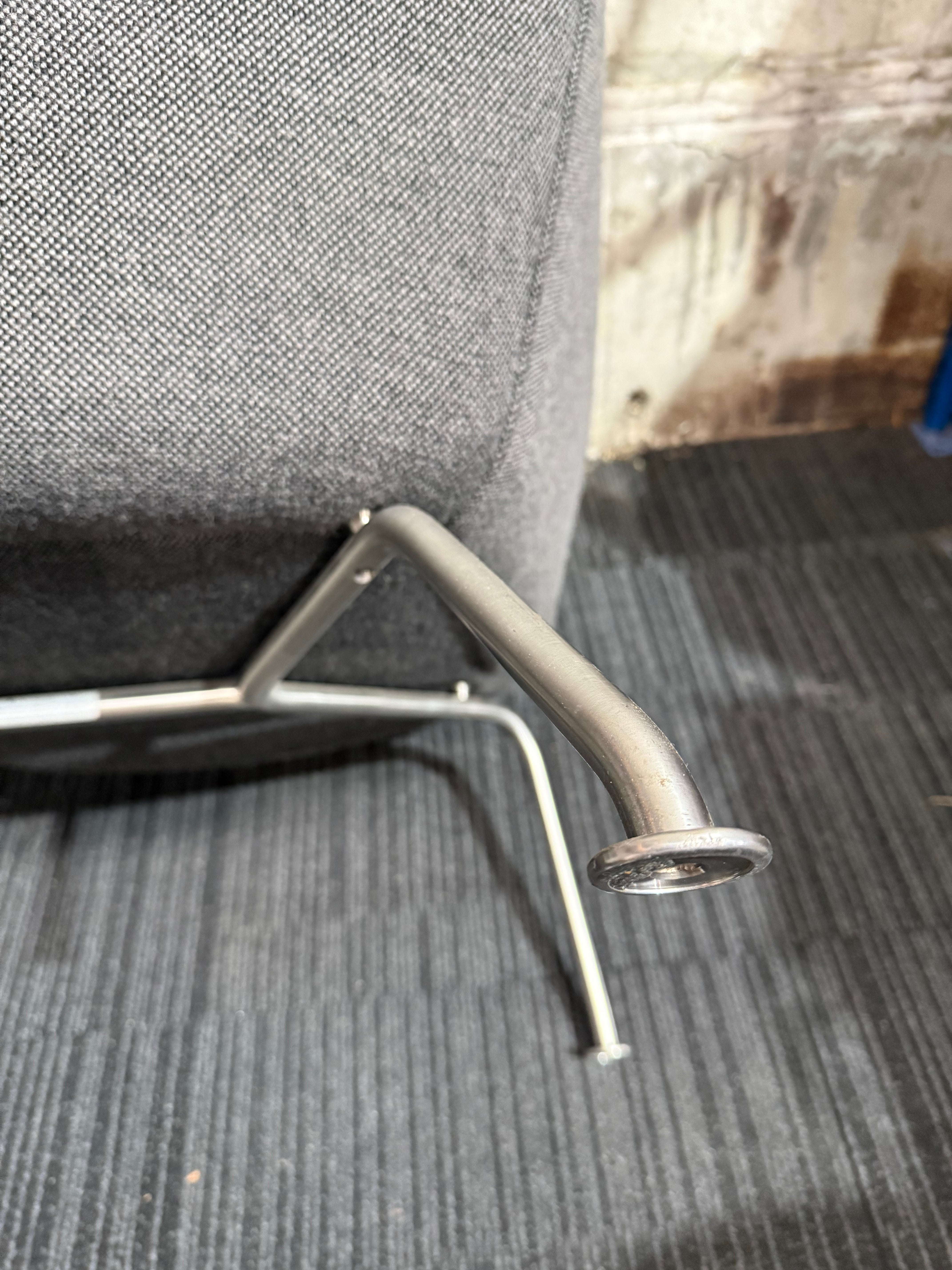 Carl Hansen & Søn CH445 Wing Lounge Chair – Designed by Hans J. Wegner