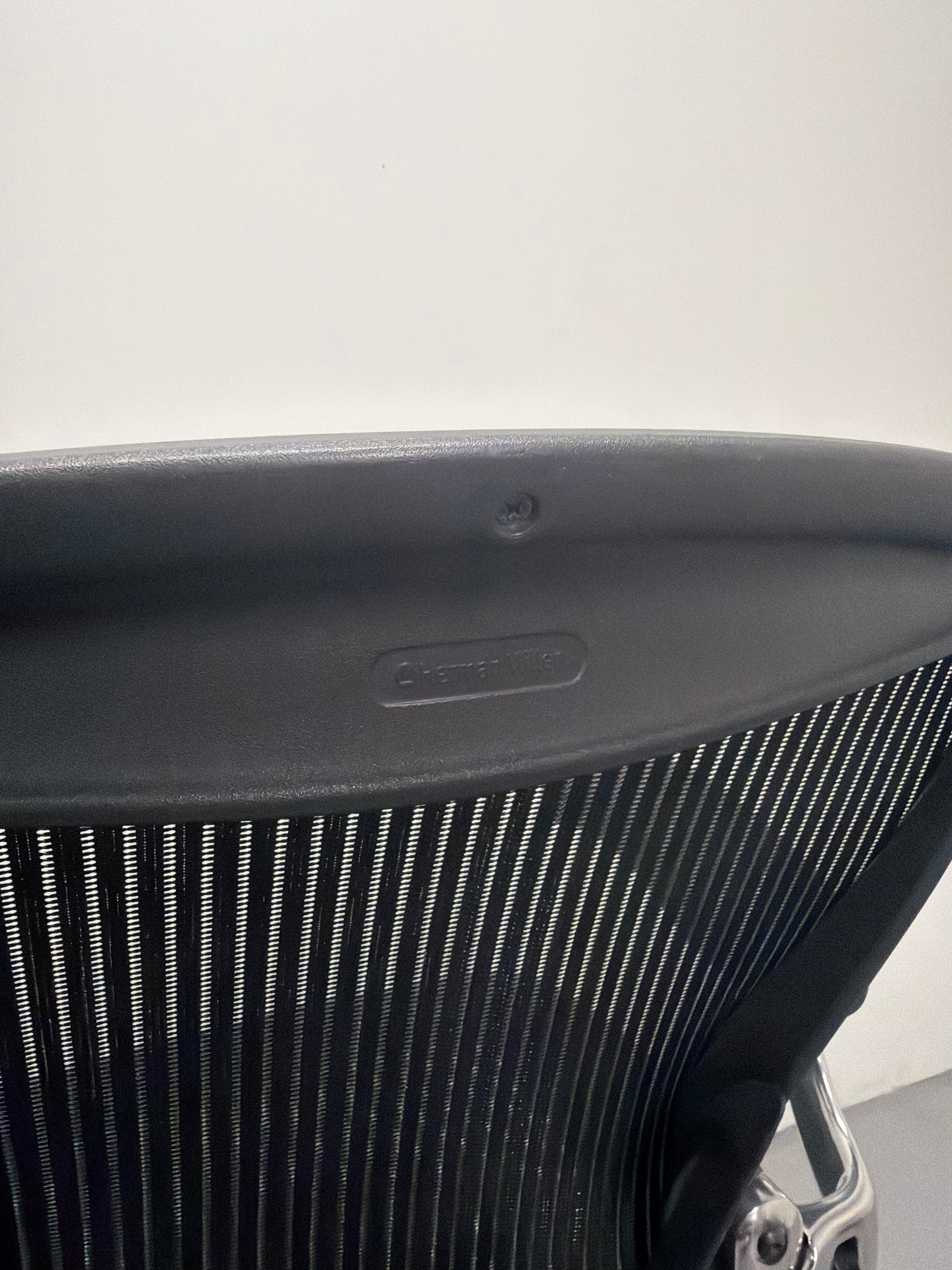 Herman Miller Aeron Chair with arms - Size B - Custom Chrome Base