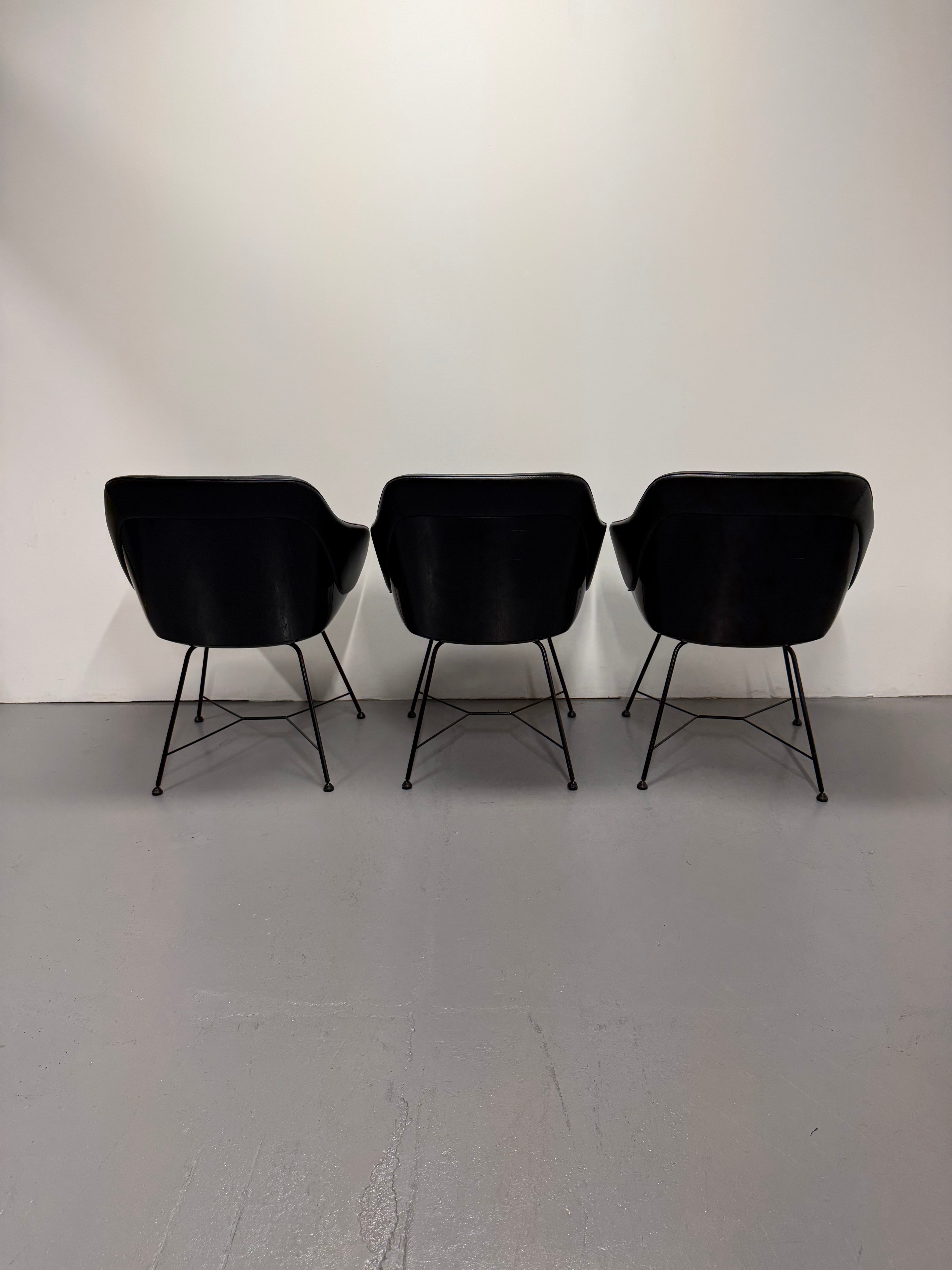 Walter Knoll Turtle Chair - Black Leather with Wire Base