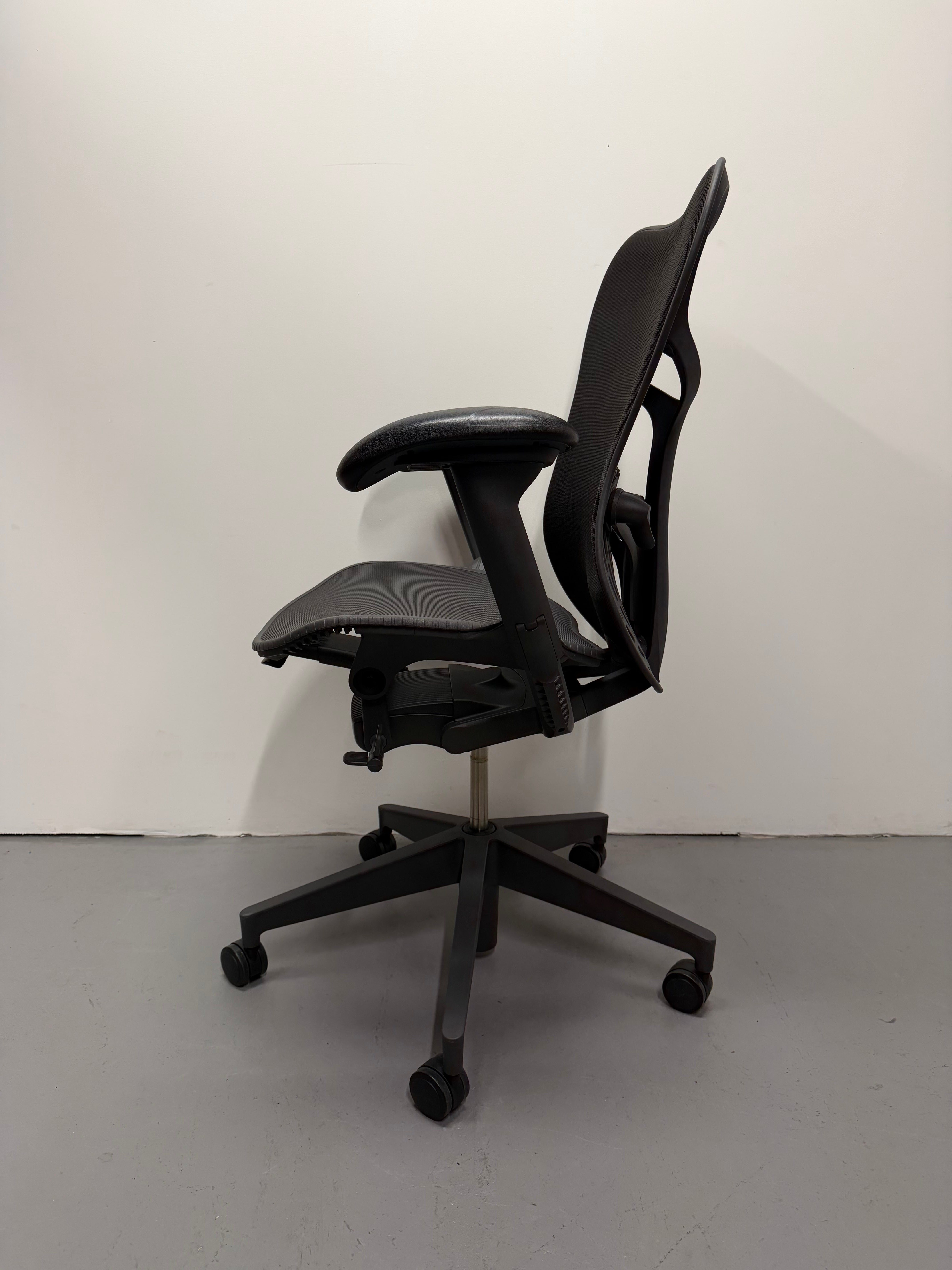 Herman Miller Mirra 2 Butterfly Back Task Chair | Ex-Showroom