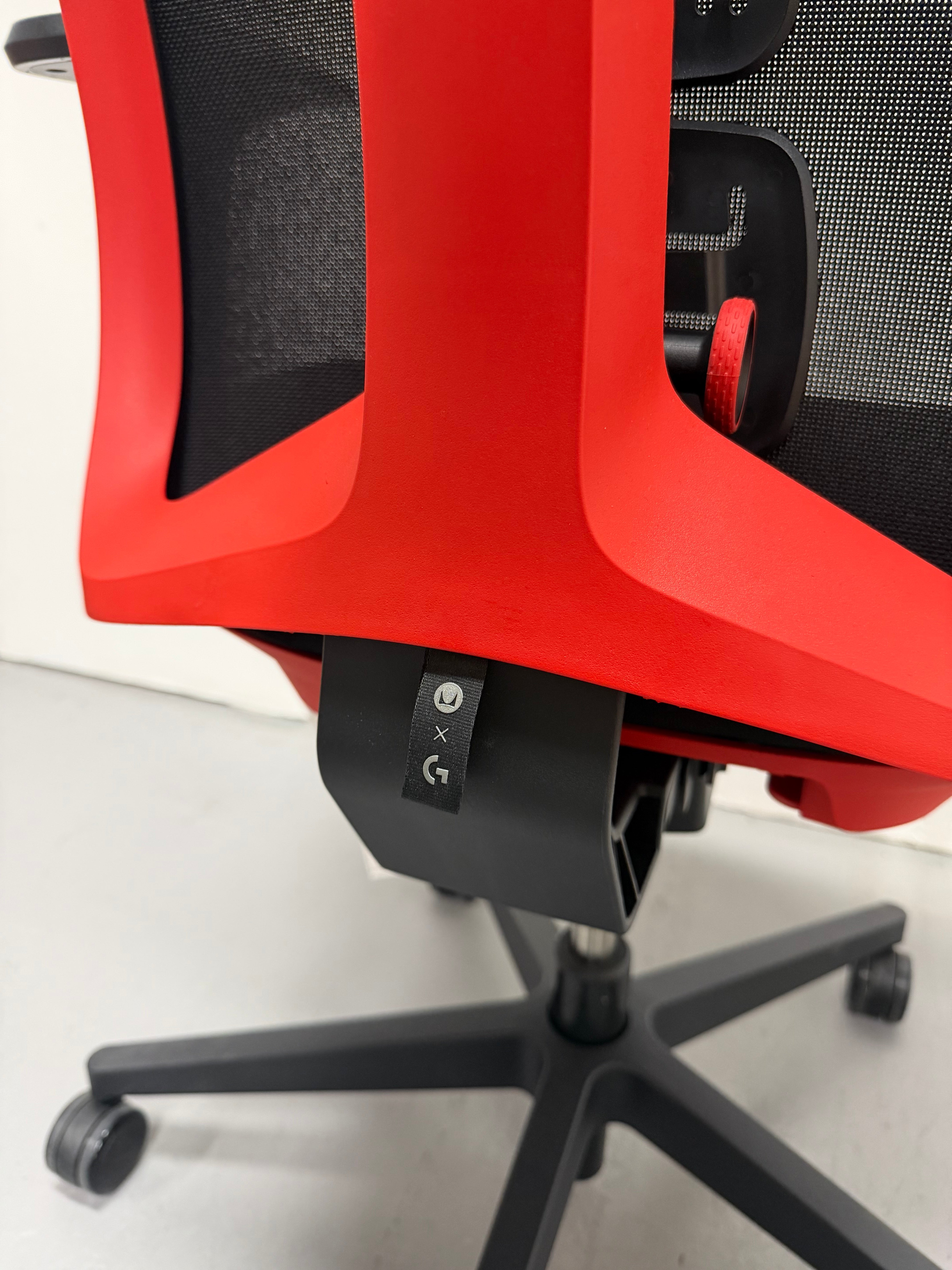 Herman Miller x Logitech G Vantum Gaming Chair 2.0 | Ex-Showroom