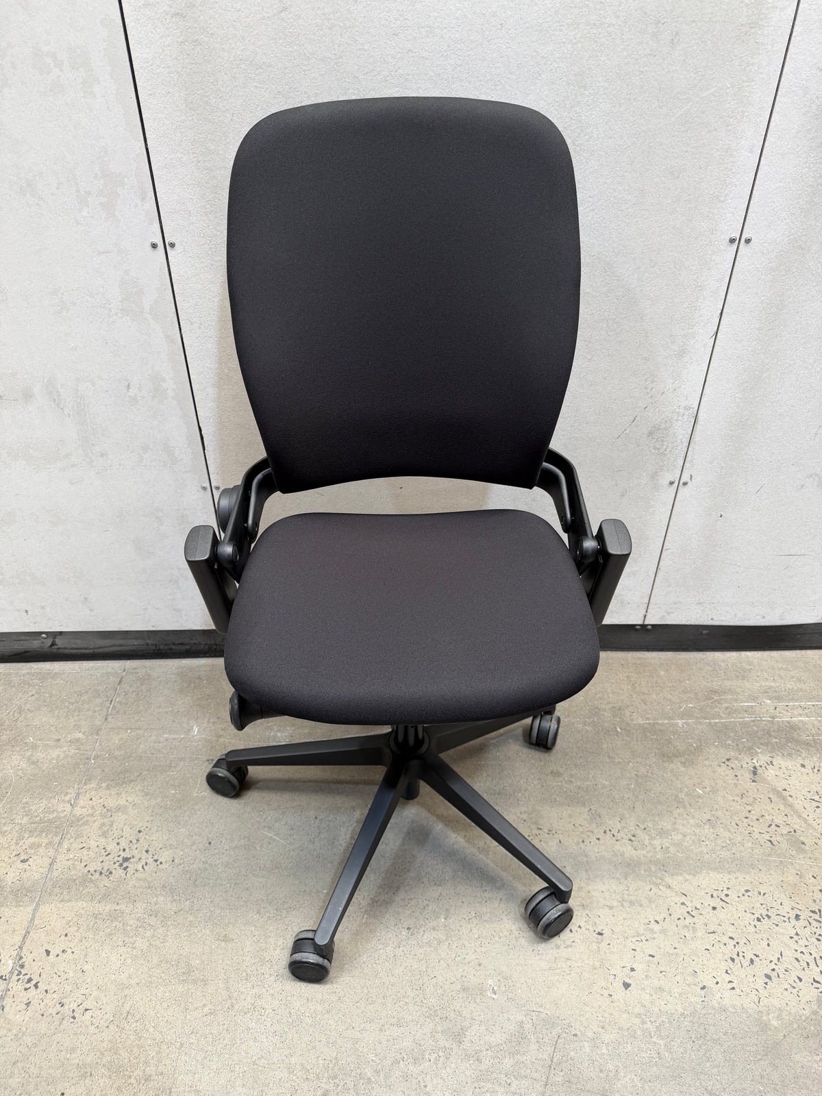 Steelcase Leap V2 Ergonomic Office Chair – Black | Armless