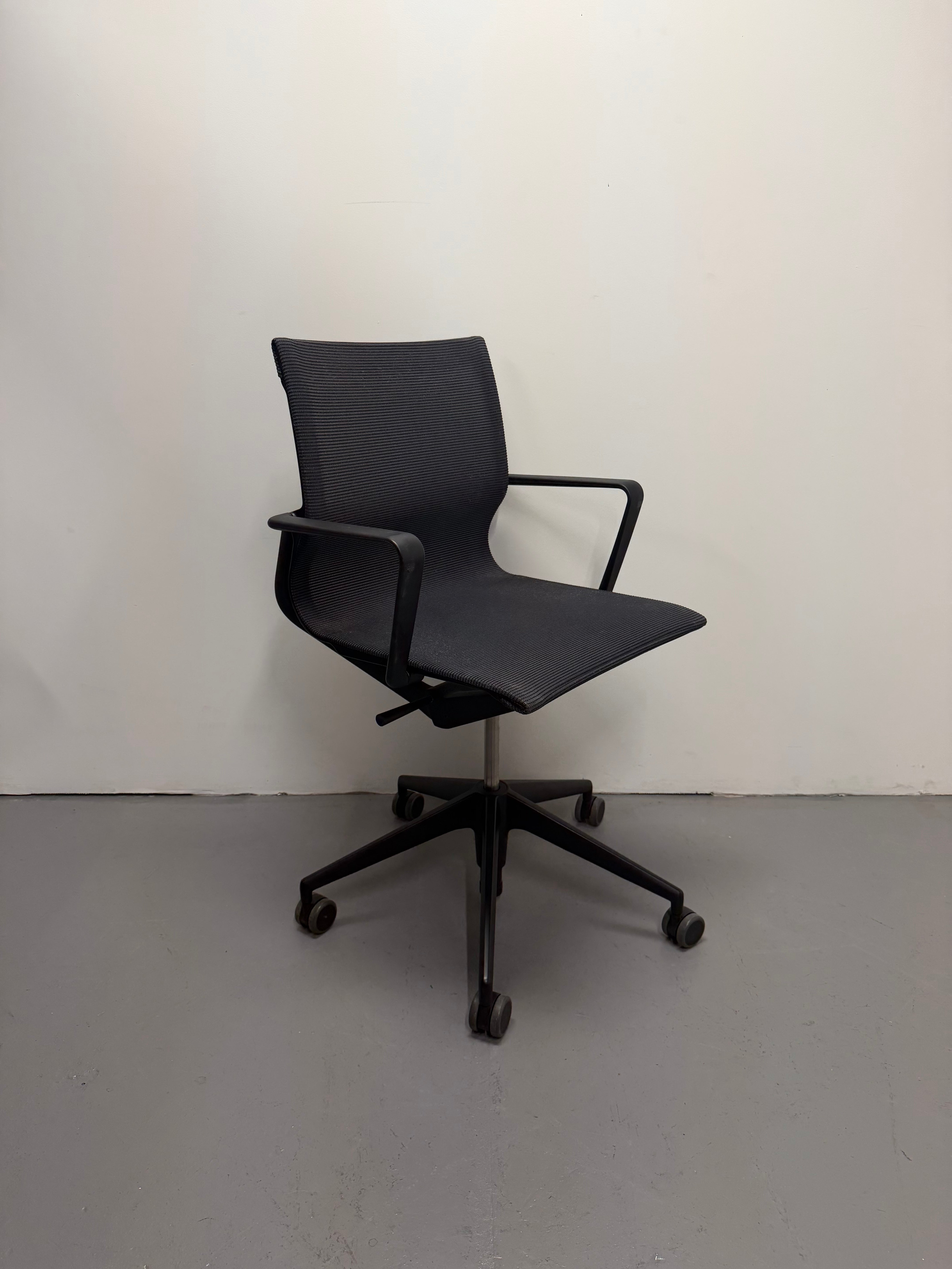Vitra Physix Ergonomic Boardroom Office Chair - Alberto Meda
