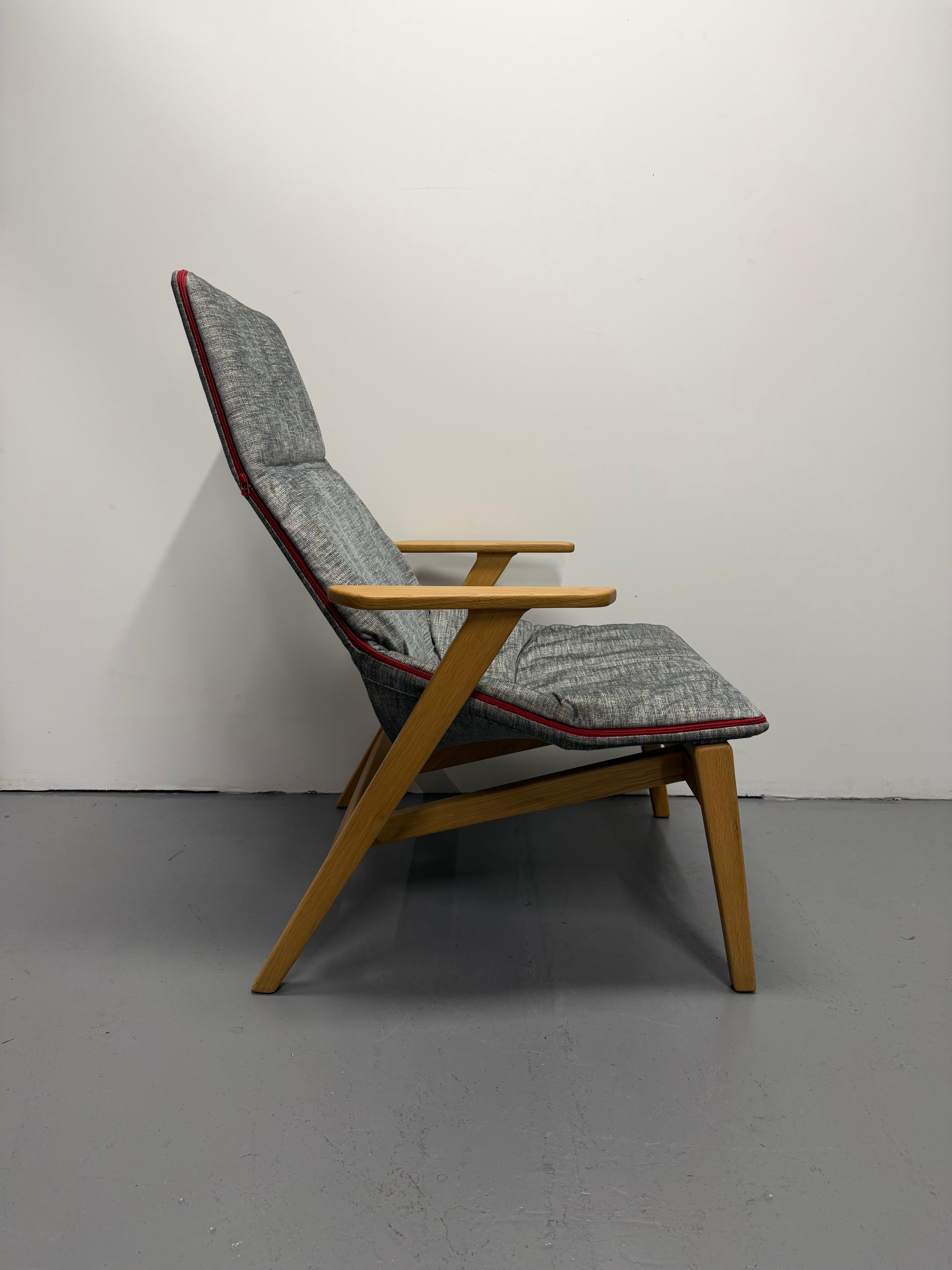 Viccarbe Ace Lounge Chair – Oak Frame with Grey Upholstered Seat | Ex-Showroom