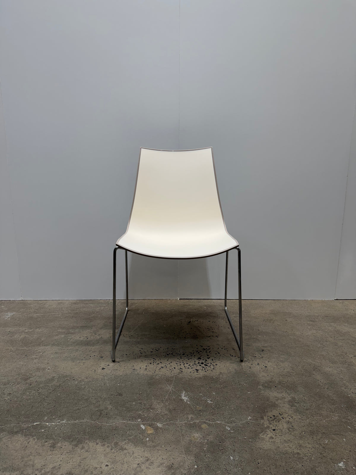 Pedrali Tweet 894 Sled Chair by Marc Sadler – White & Grey, Chrome – view 1 – pre-owned