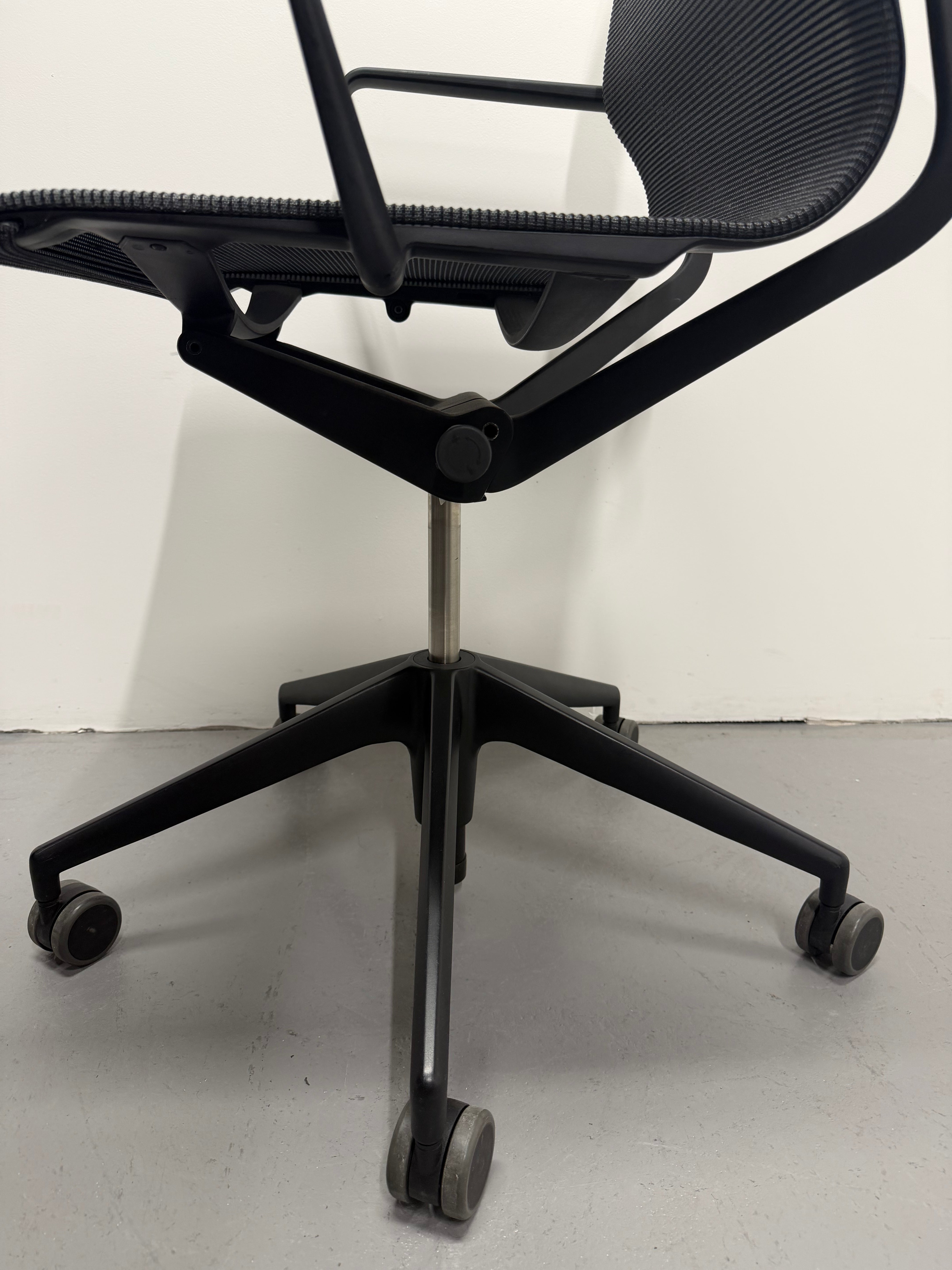 Vitra Physix Ergonomic Boardroom Office Chair - Alberto Meda