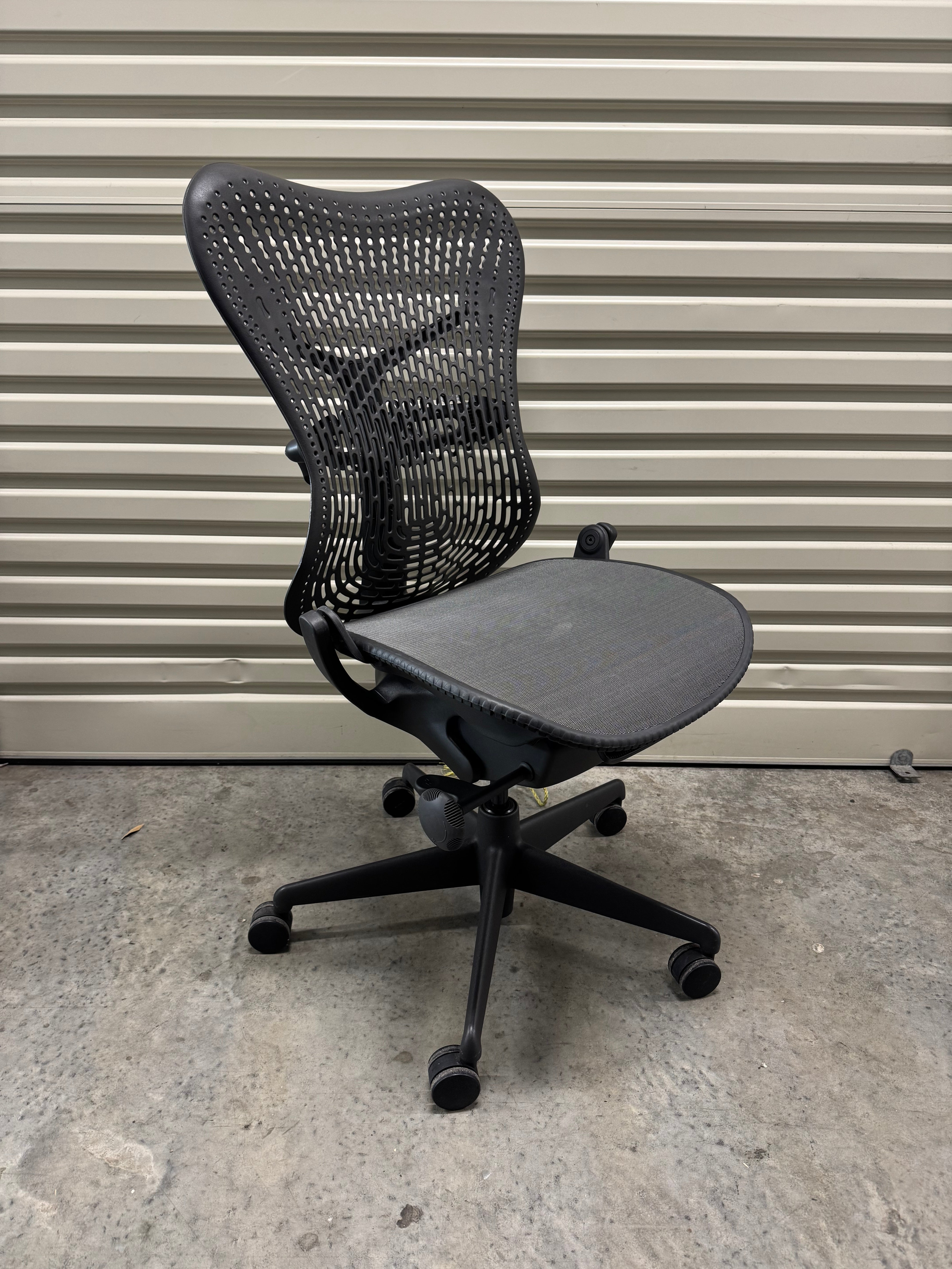 Herman Miller Mirra Office Chair no Arms - Graphite - Front and Back Tilt Lock