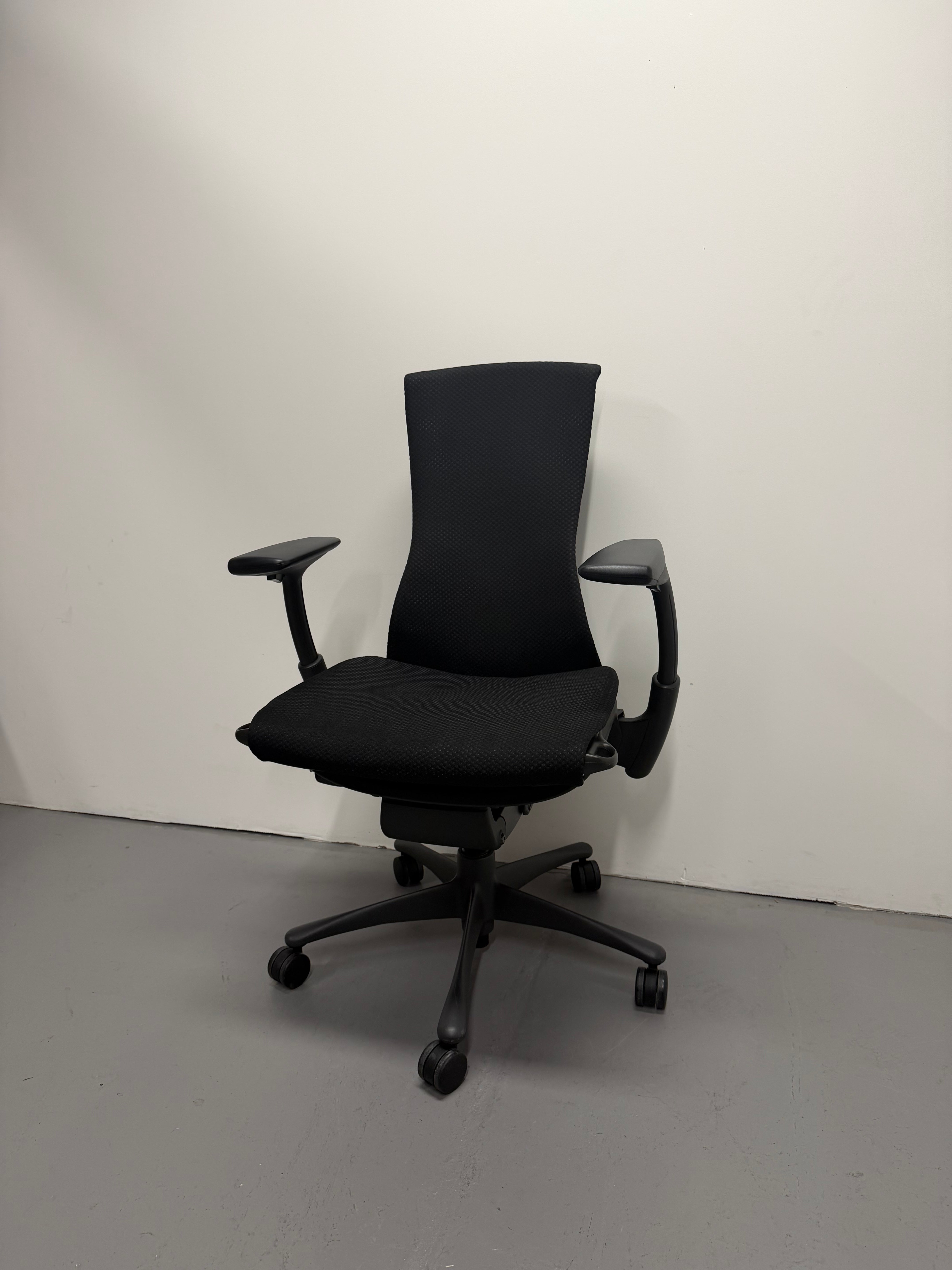 Herman Miller Embody Ergonomic Chair – Rhythm Fabric, Black
