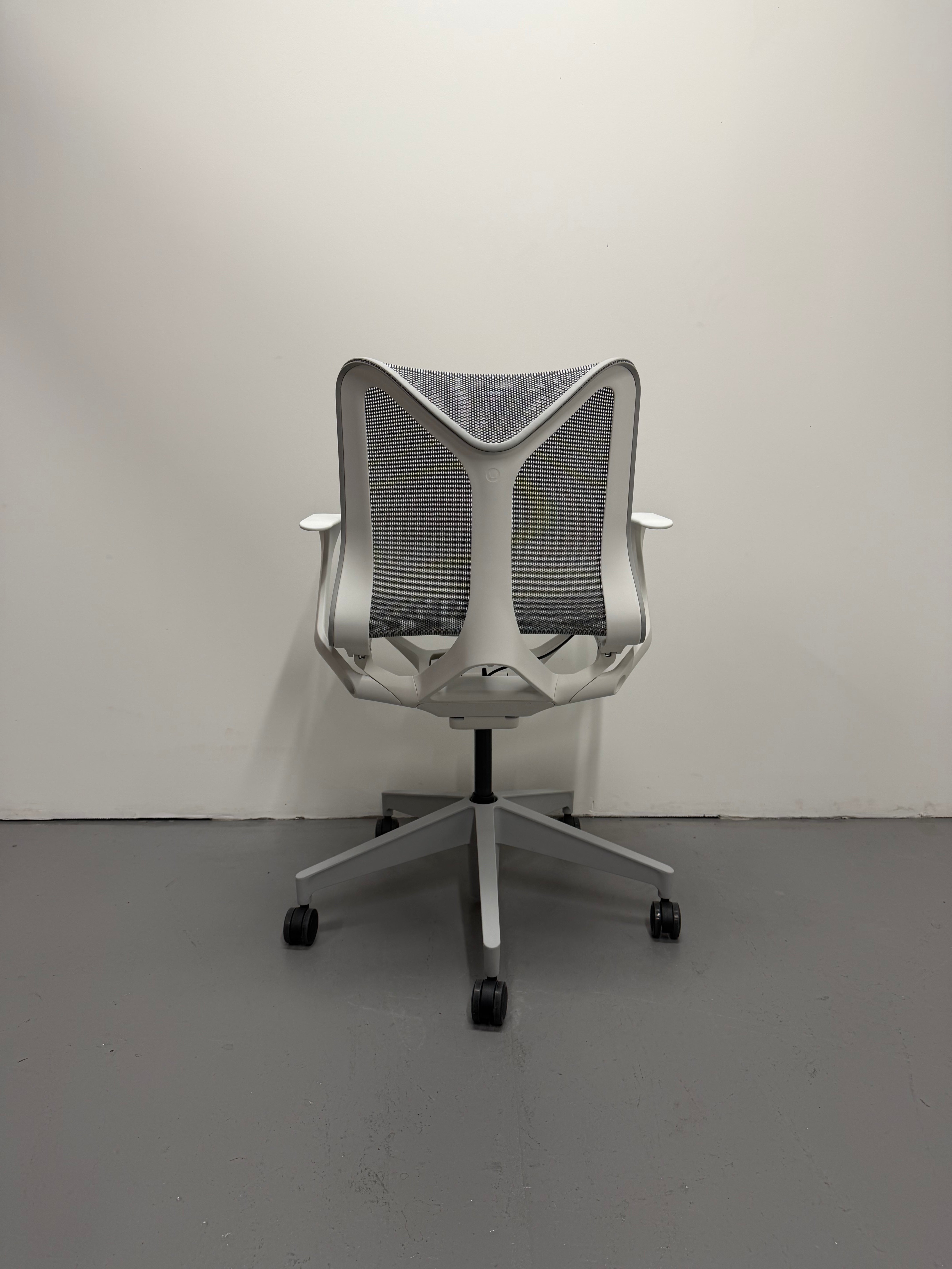 Herman Miller Cosm Task Chair – Low Back - Mineral | Grey