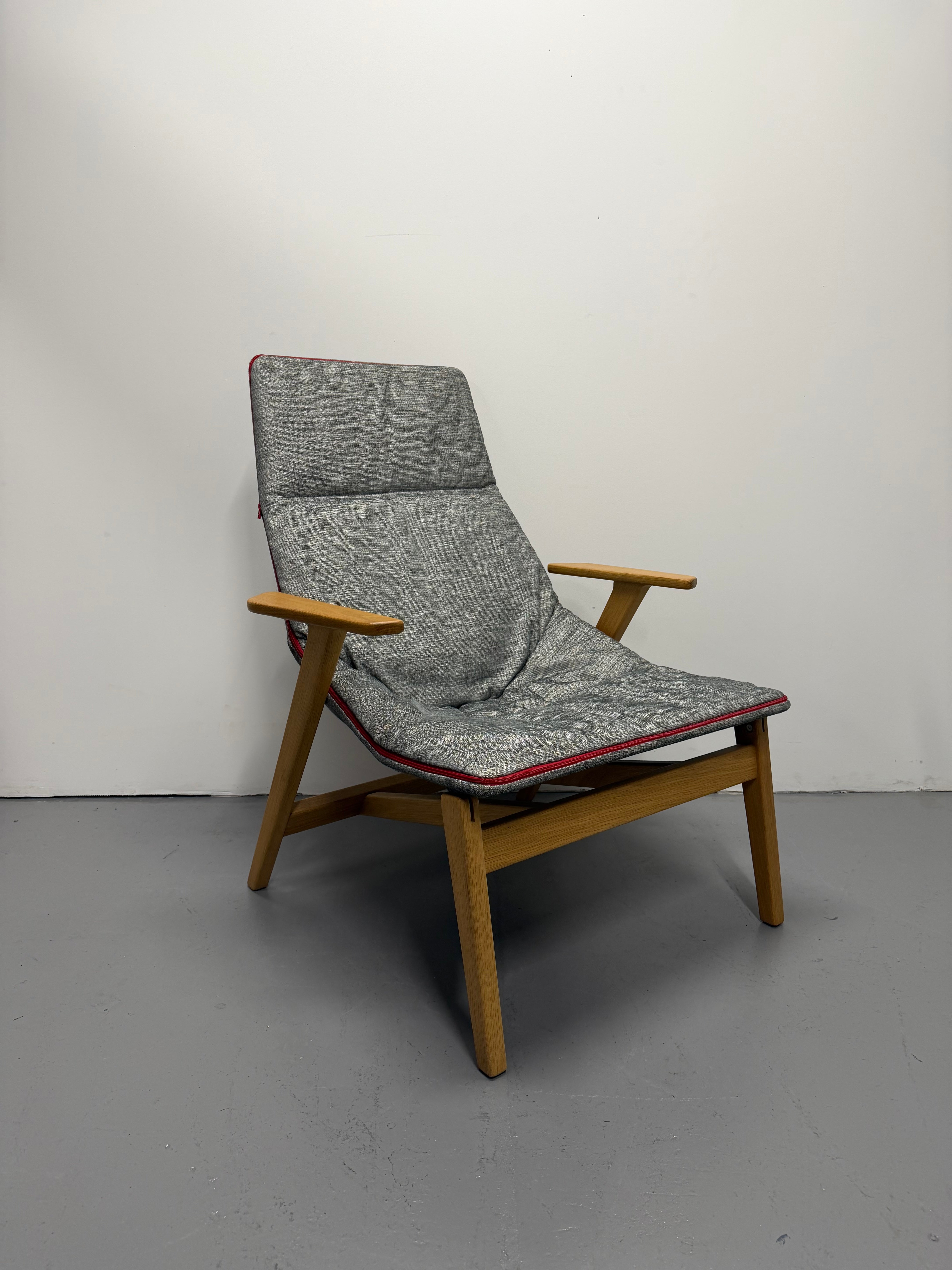Viccarbe Ace Lounge Chair – Oak Frame with Grey Upholstered Seat | Ex-Showroom
