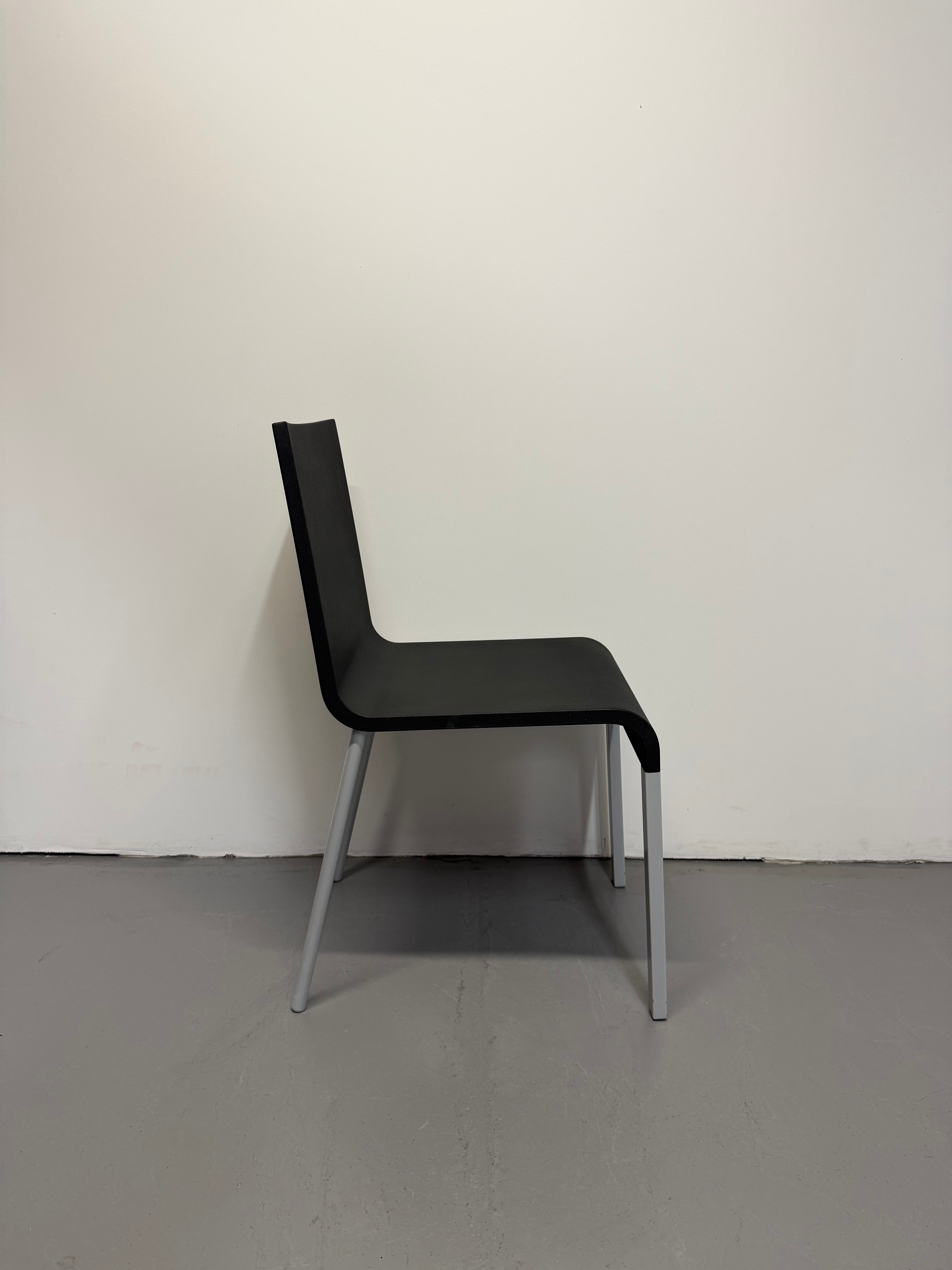 Vitra .03 Chair -Grey