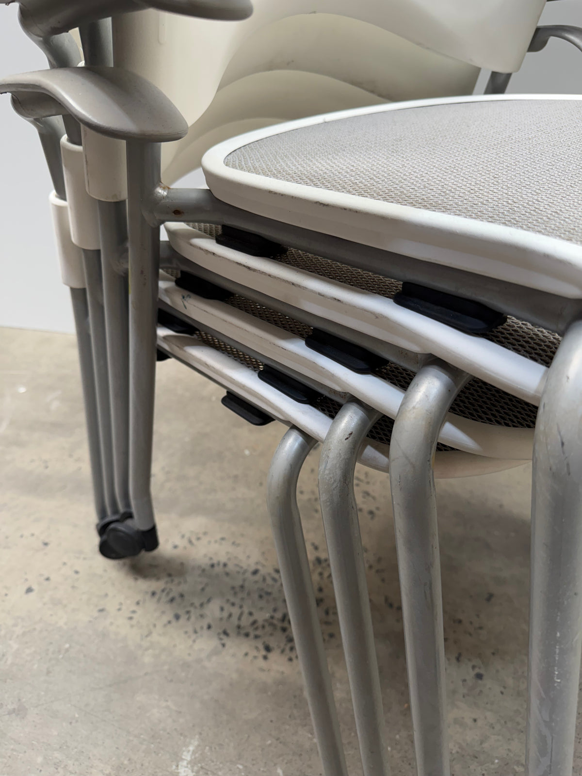 Herman Miller Caper Stacking Chair – White, FLEXNET Seat, Arms & Castors – view 14 – pre-owned