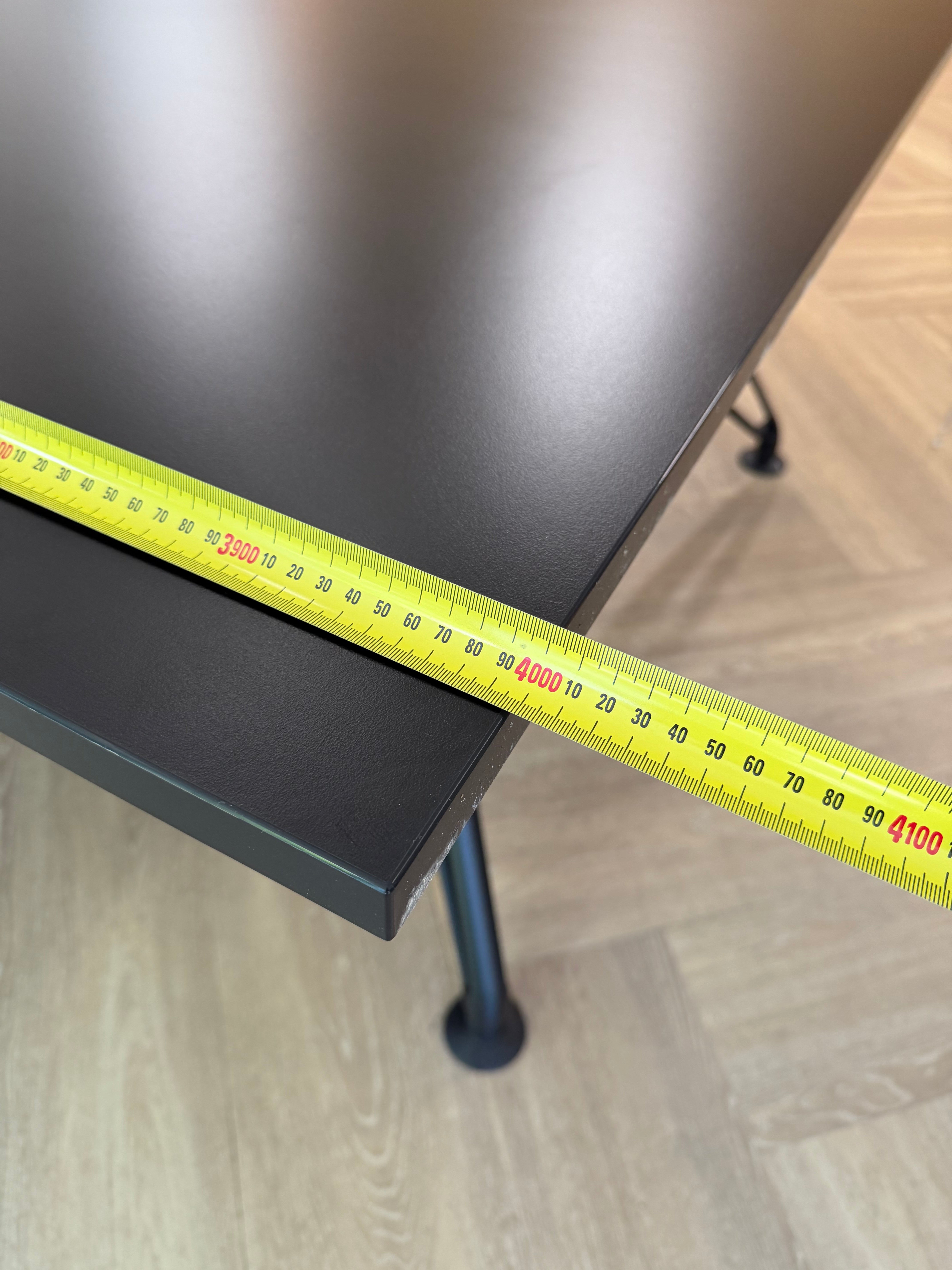 Thinking Works Trapeze Boardroom Table - Black - 4000 × 1600 mm