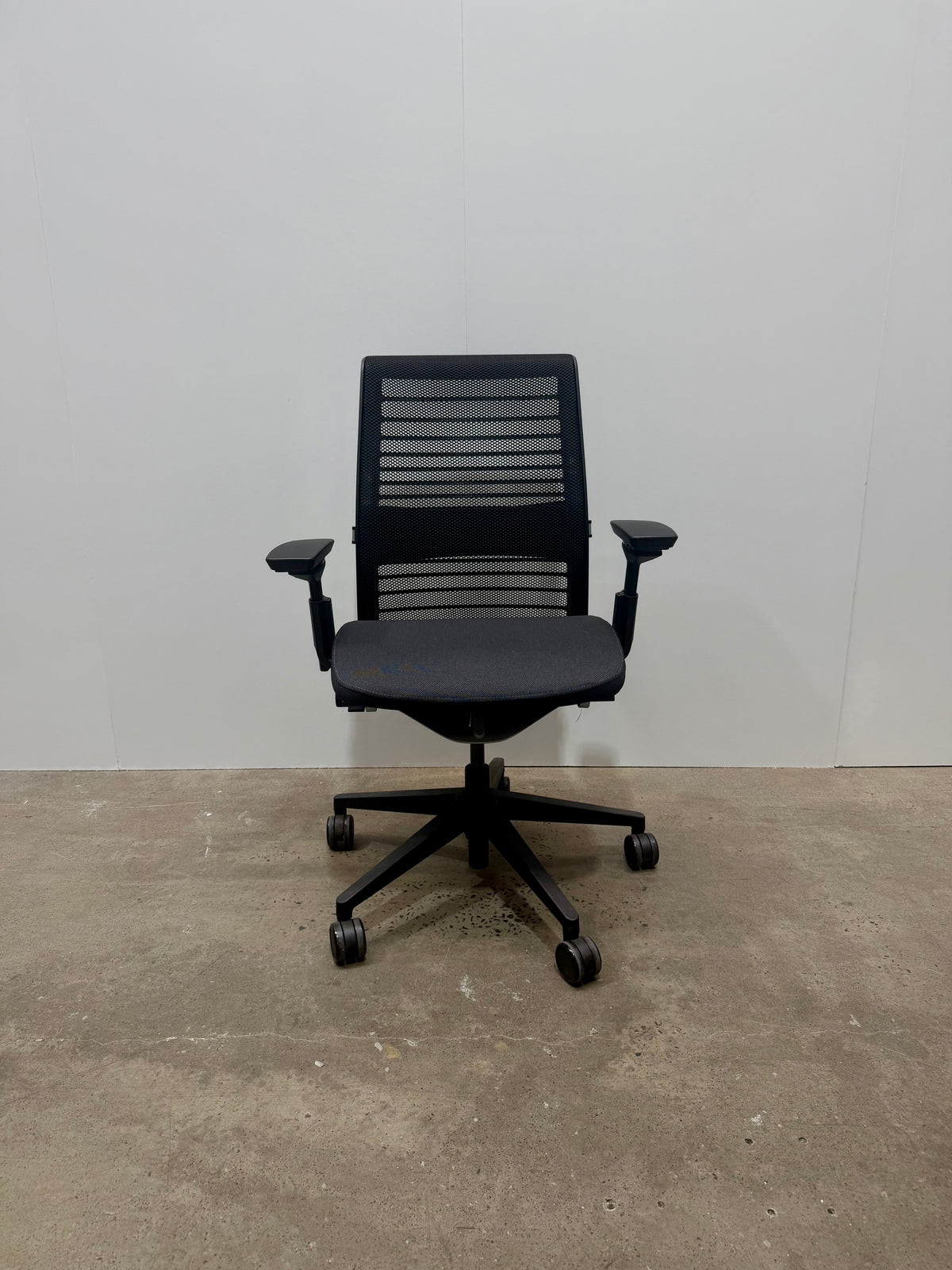 Steelcase Think V2 Task Chair – Black/Grey Seat, with Arms, Ex-Showroom – view 1 – pre-owned