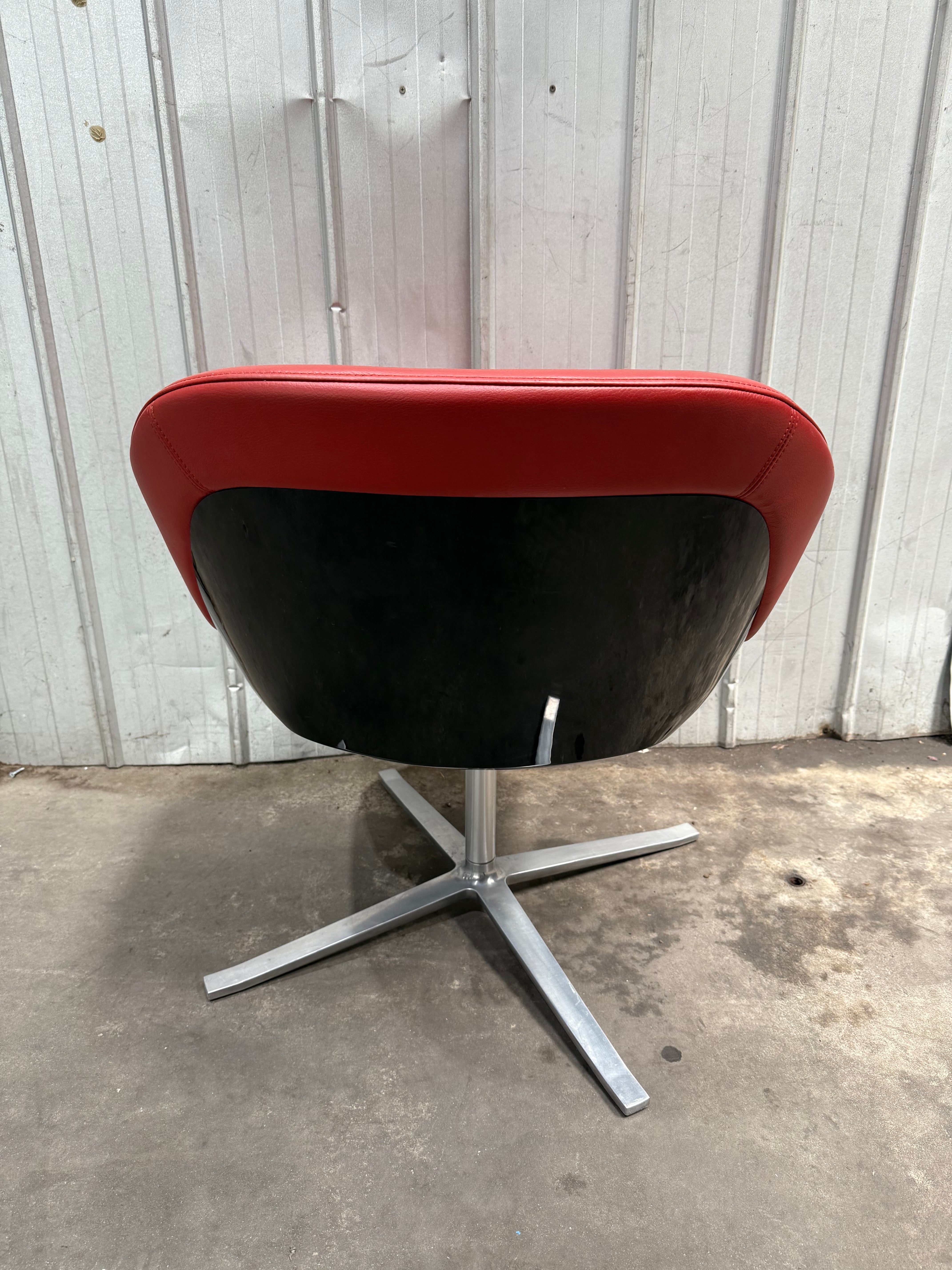 Walter Knoll Turtle Chair – Red Leather