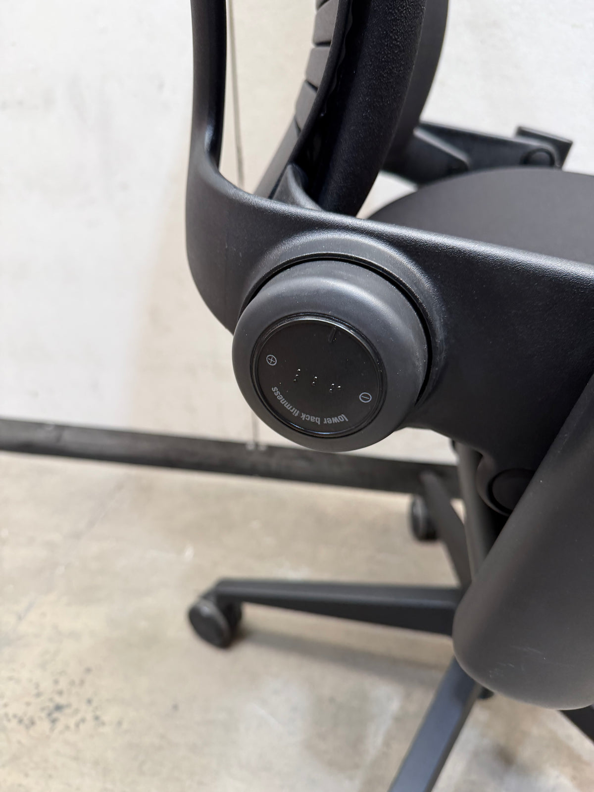 Steelcase Leap V2 Ergonomic Office Chair – Black | Armless