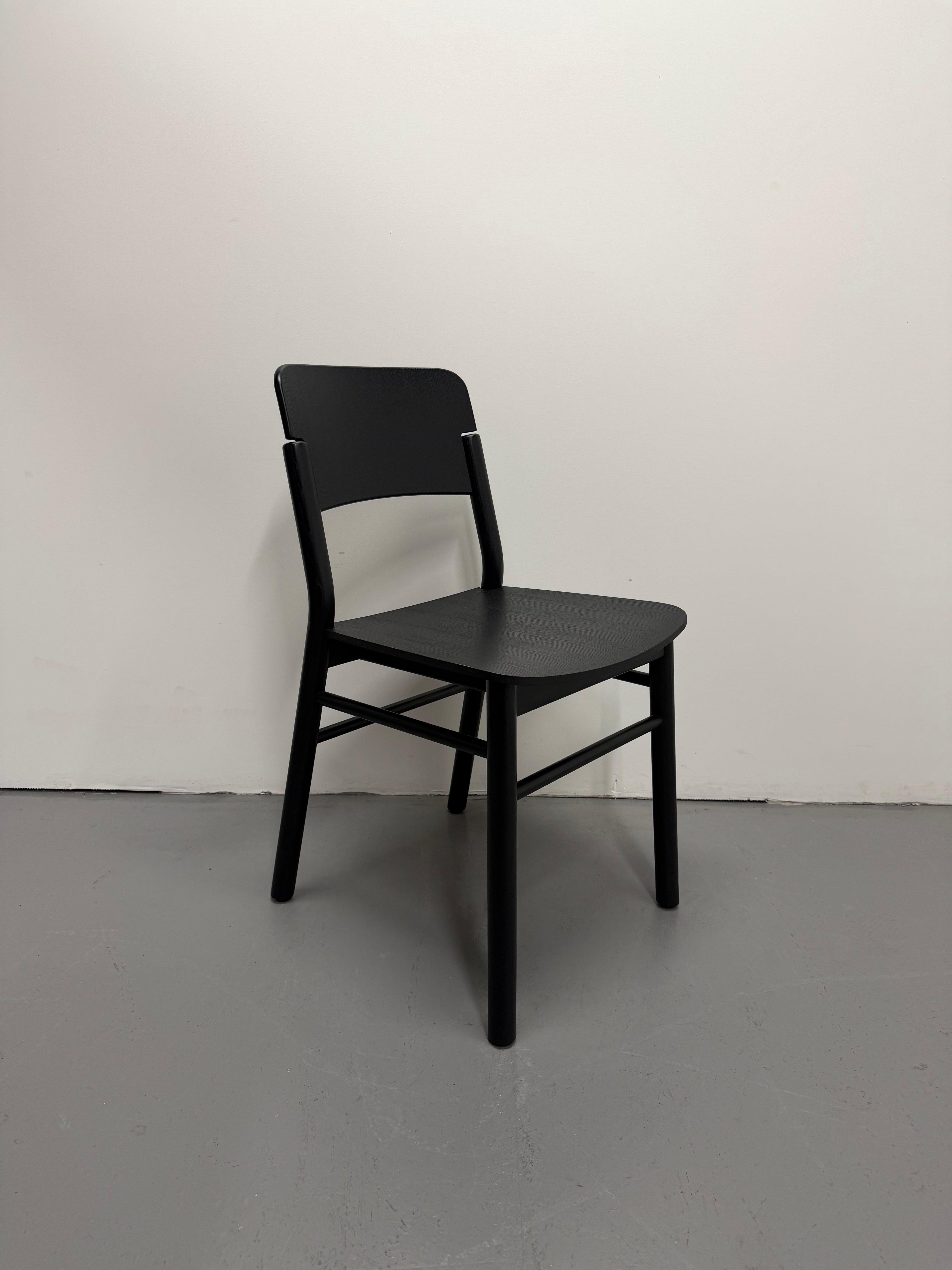 Pop Chair by SIPA – Black (Made in Italy)