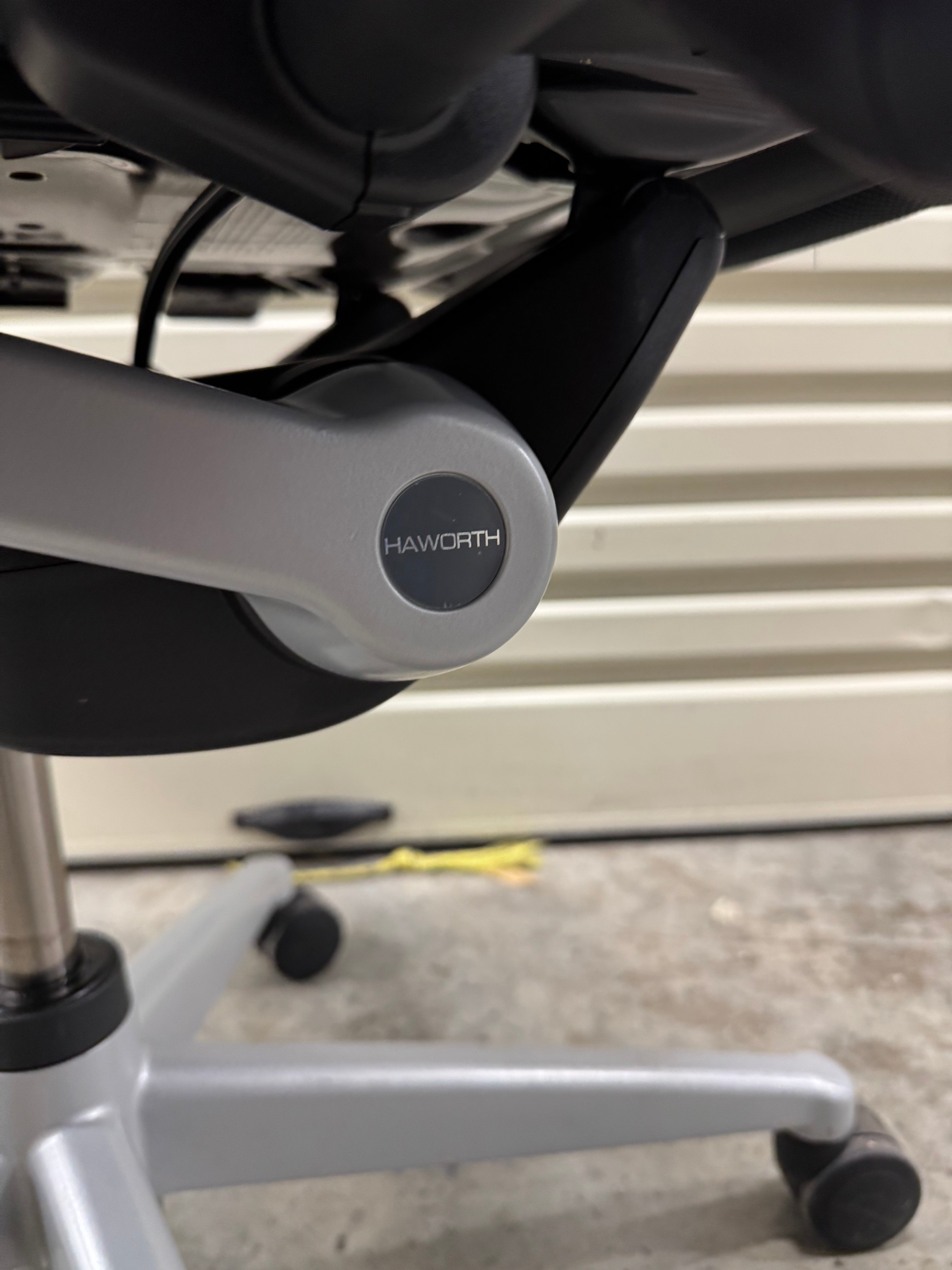Haworth Zody Ergonomic Office Task chair with armrest