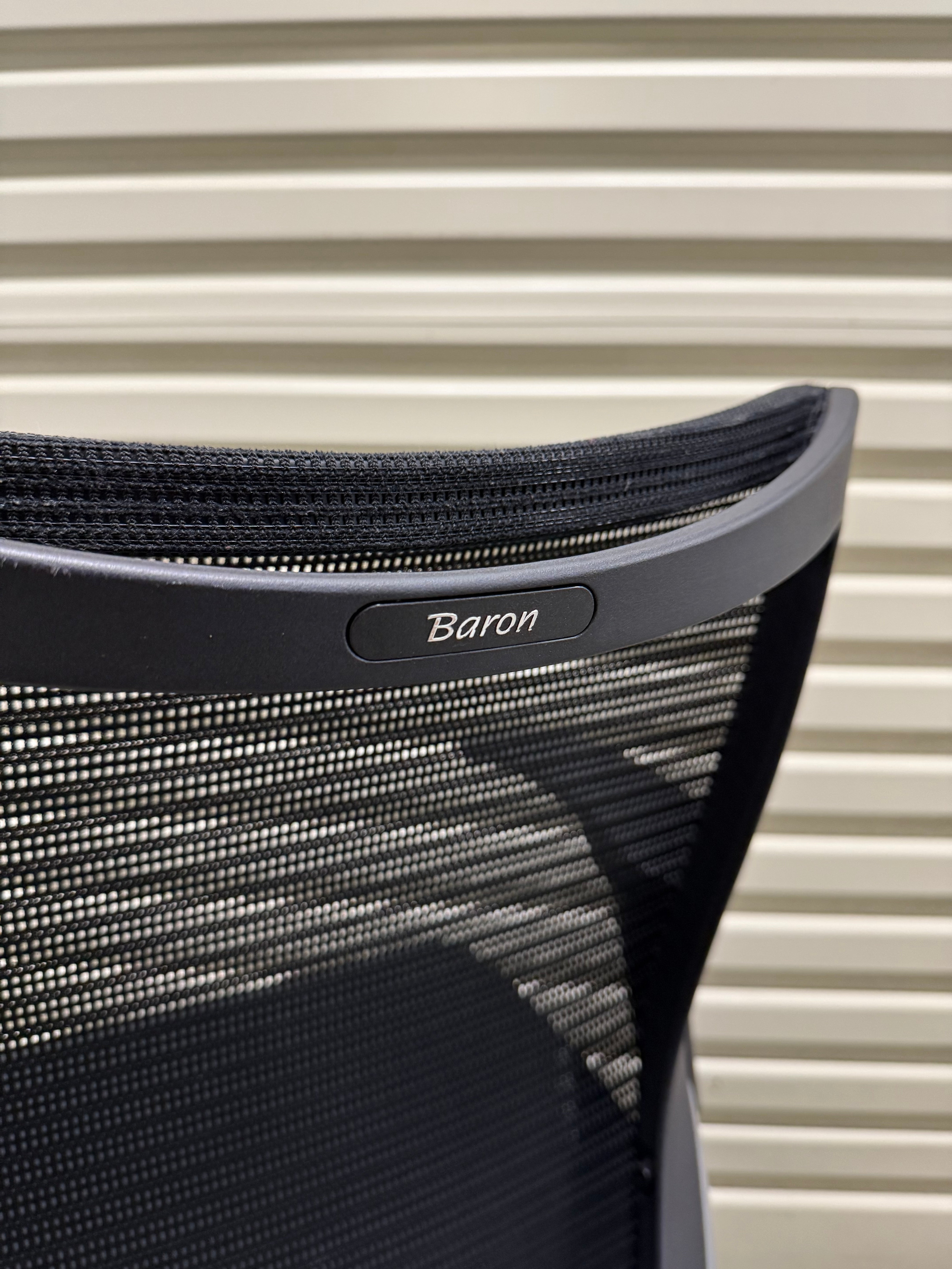 Okamura Baron Mesh Office Chair – Ergonomic & Adjustable