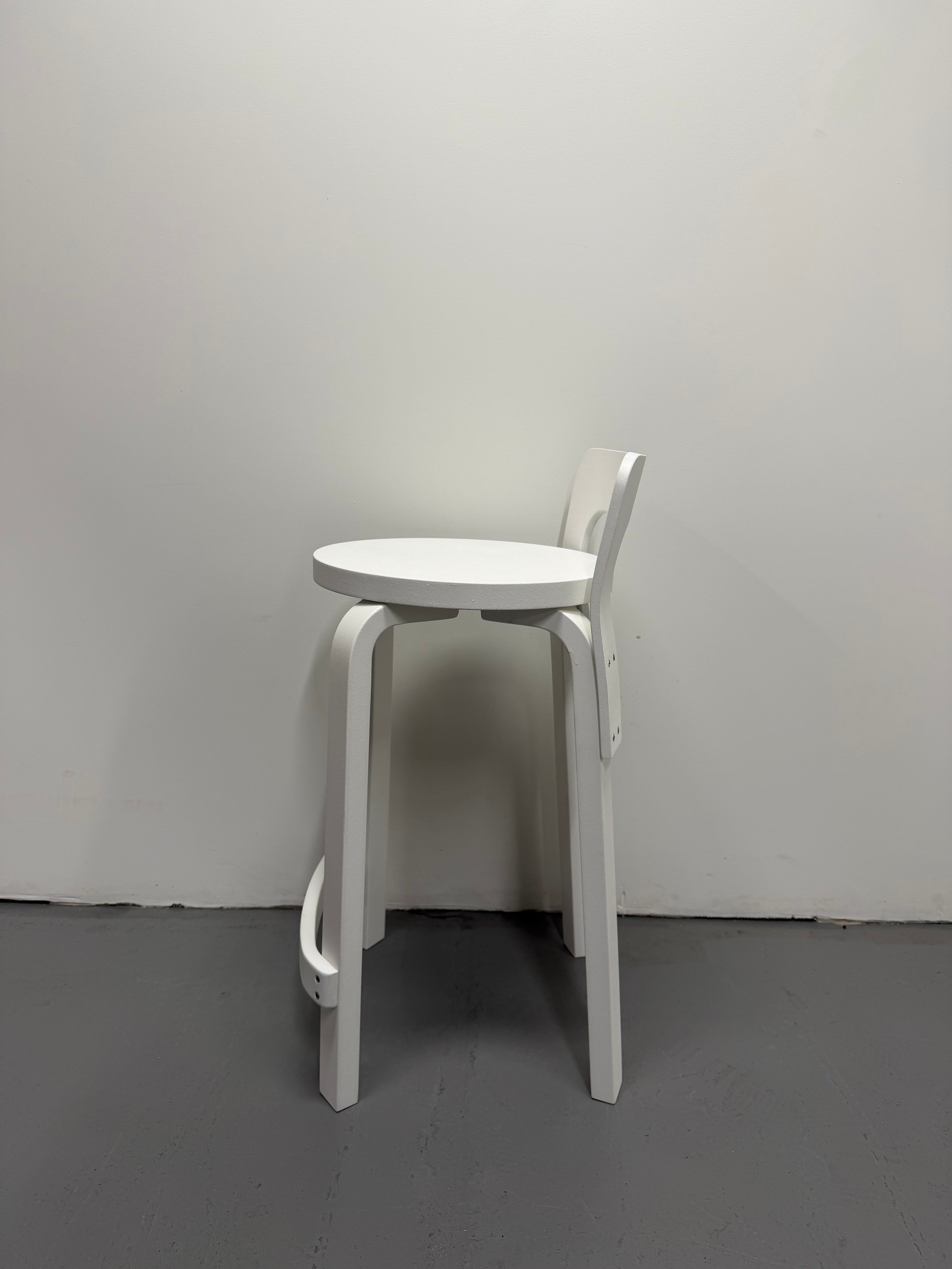 Artek Aalto K65 High Chair – White