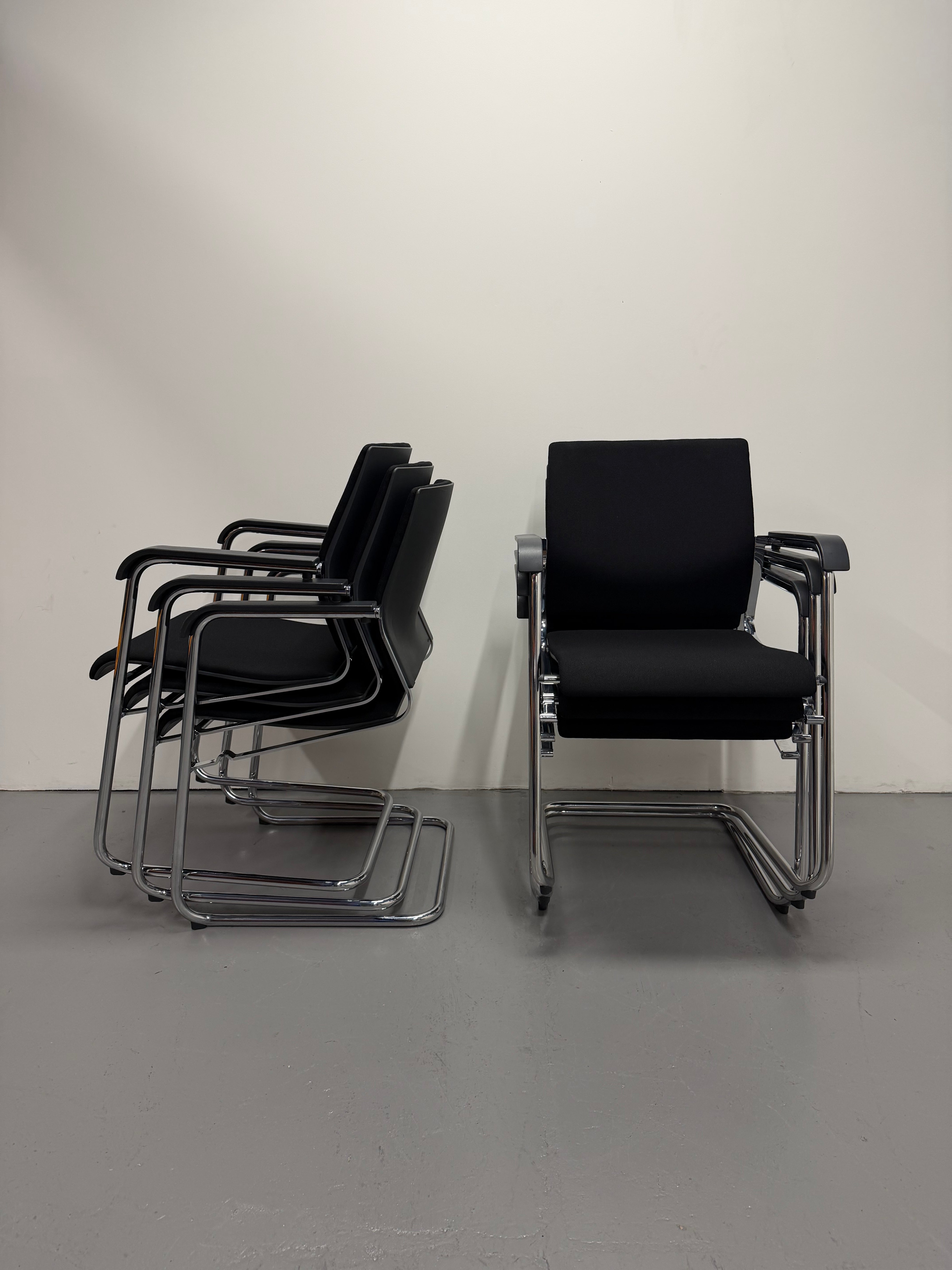 Wilkhahn 287/81 Modus Conference Room Cantilever Chair - Black